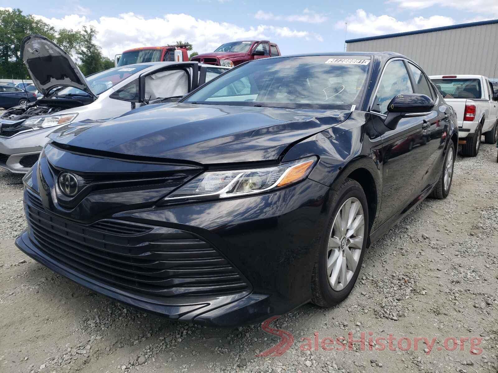 4T1B11HK3JU528512 2018 TOYOTA CAMRY