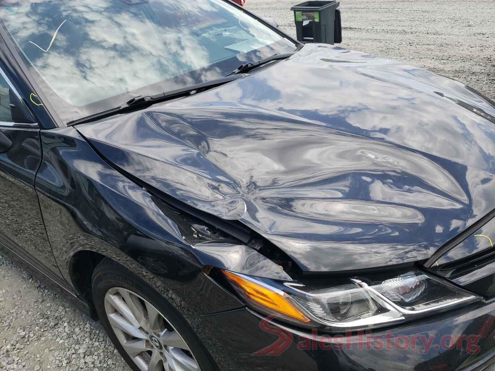 4T1B11HK3JU528512 2018 TOYOTA CAMRY