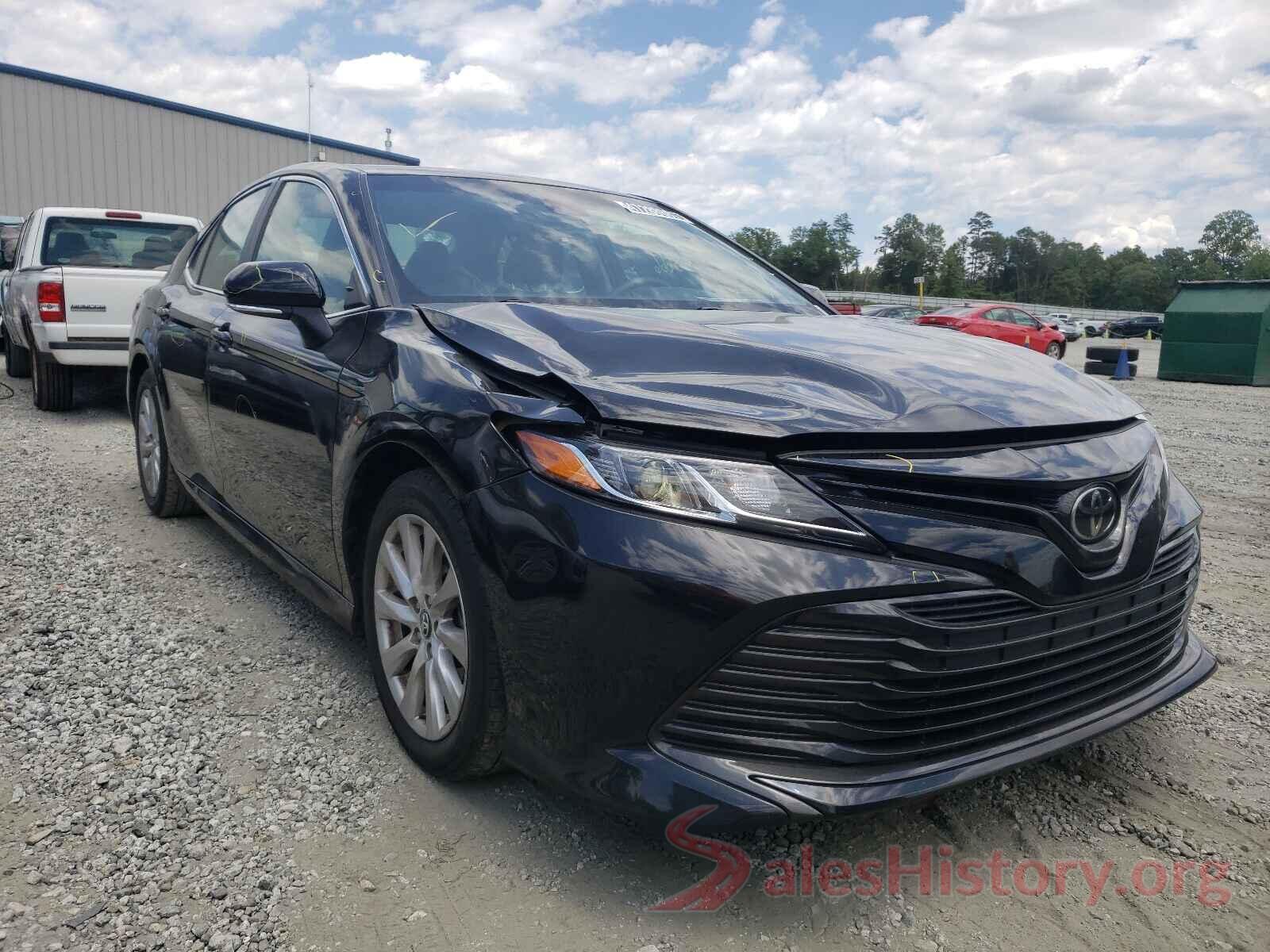 4T1B11HK3JU528512 2018 TOYOTA CAMRY