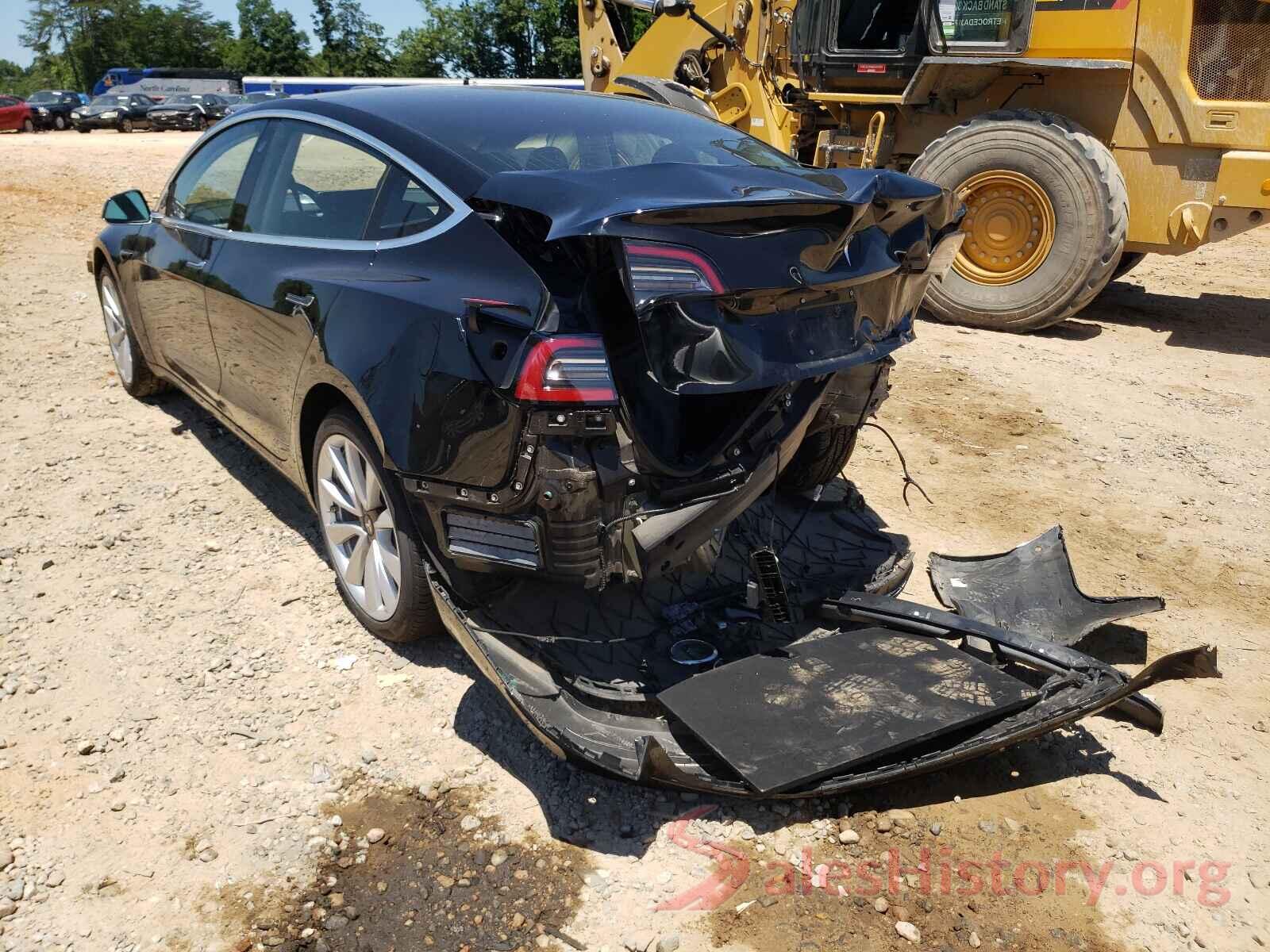 5YJ3E1EA3JF017528 2018 TESLA MODEL 3