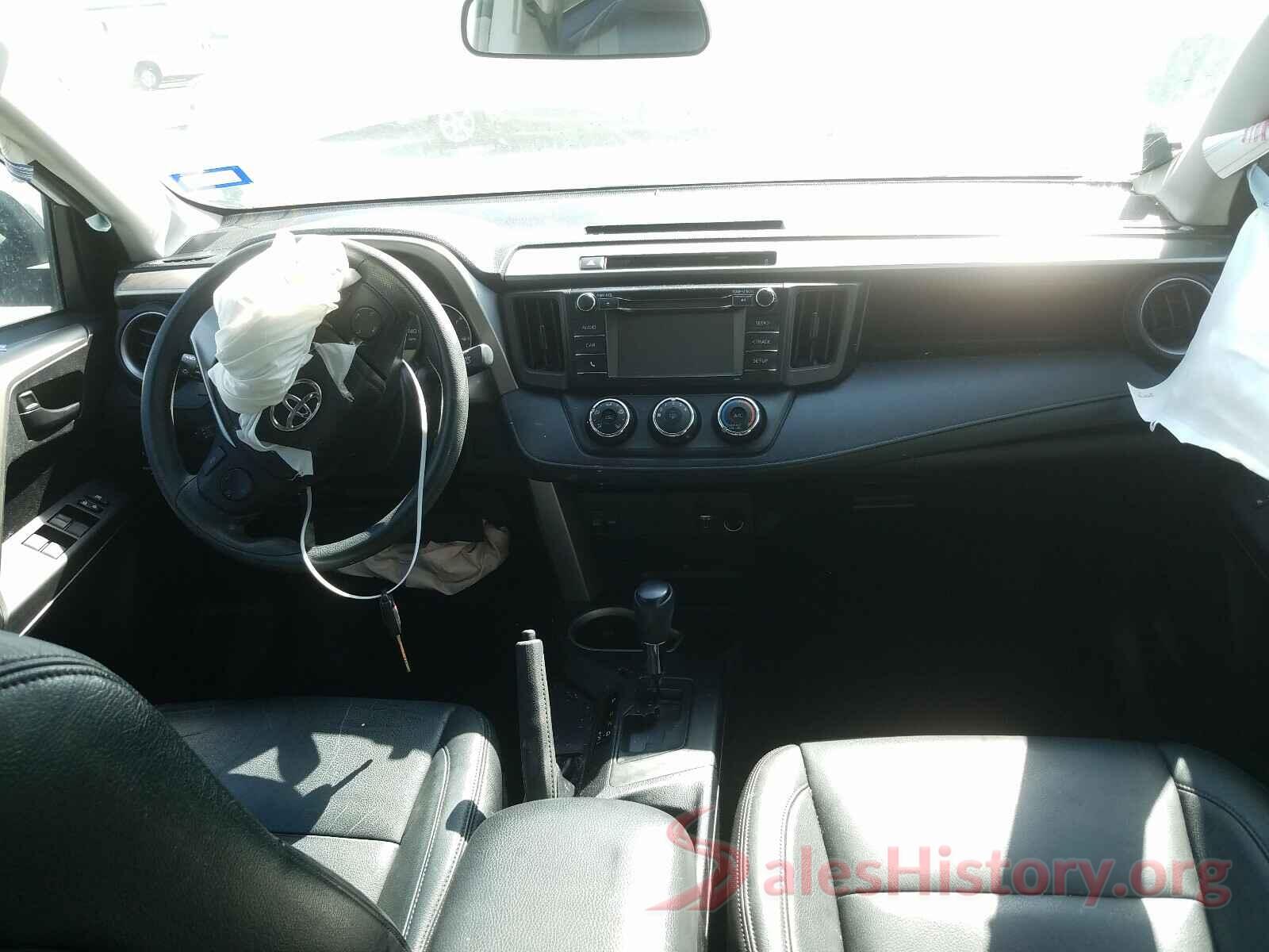 2T3ZFREV0GW295203 2016 TOYOTA RAV4