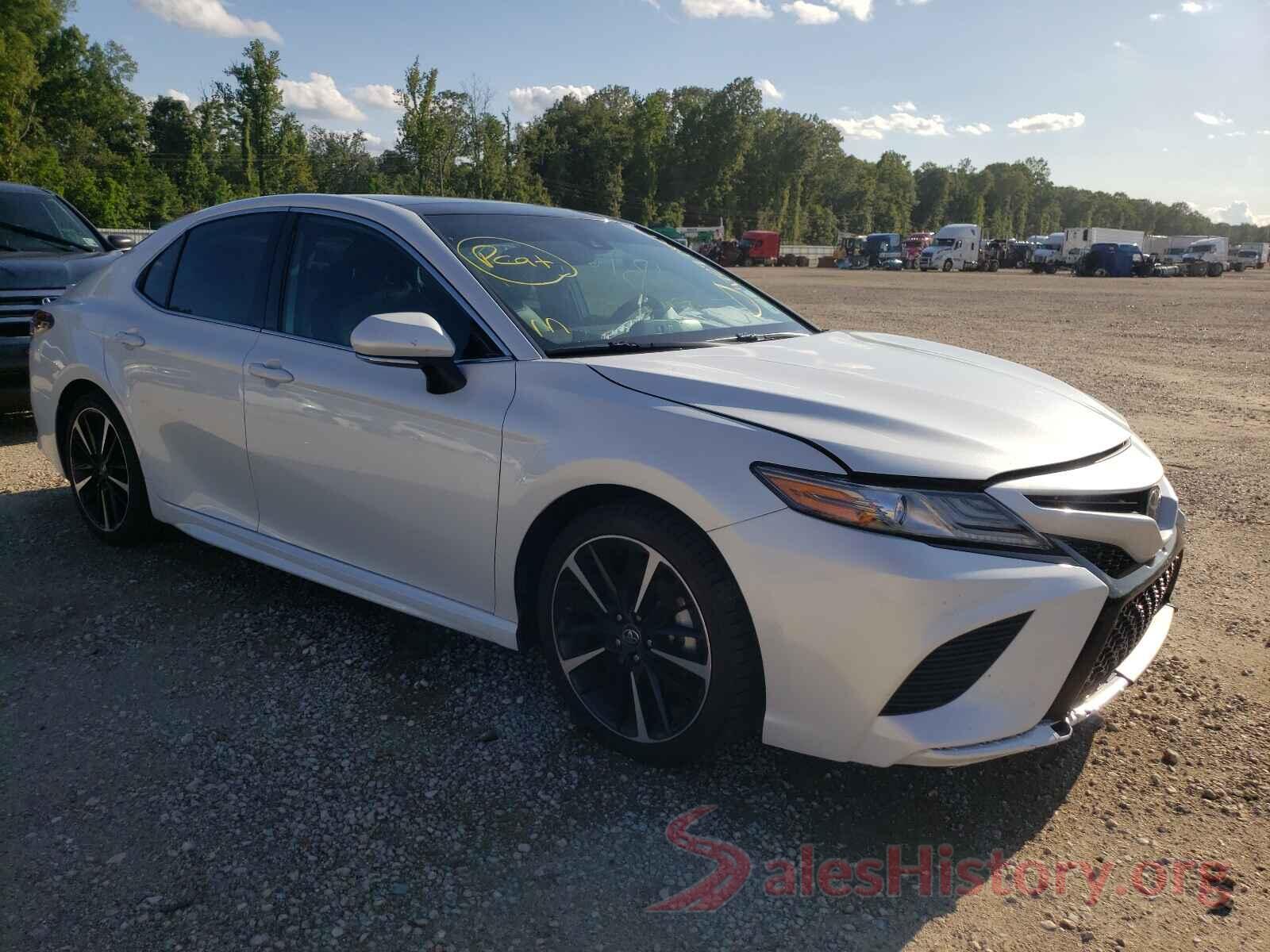 4T1B61HK1KU716559 2019 TOYOTA CAMRY