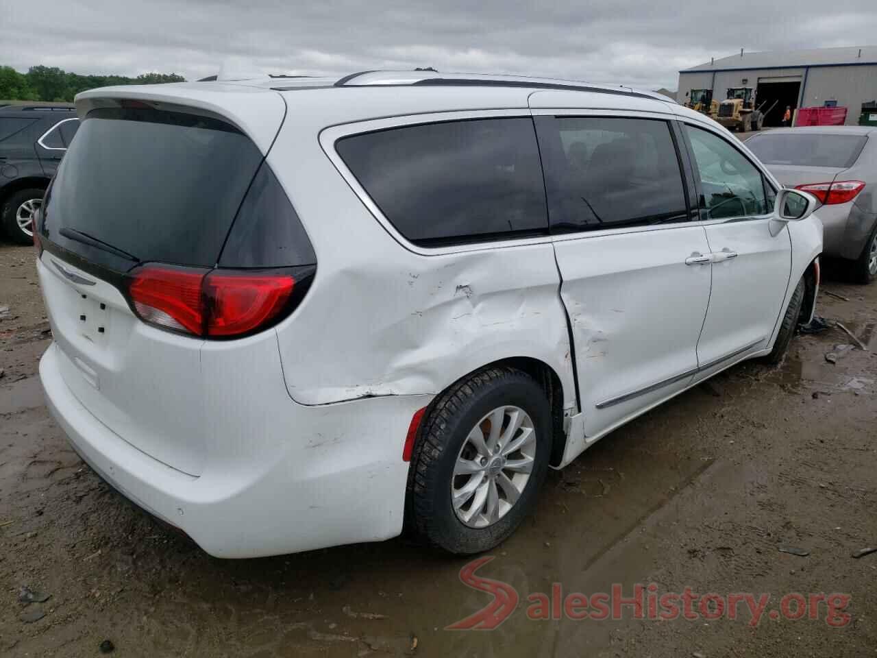 2C4RC1BG1JR355037 2018 CHRYSLER PACIFICA