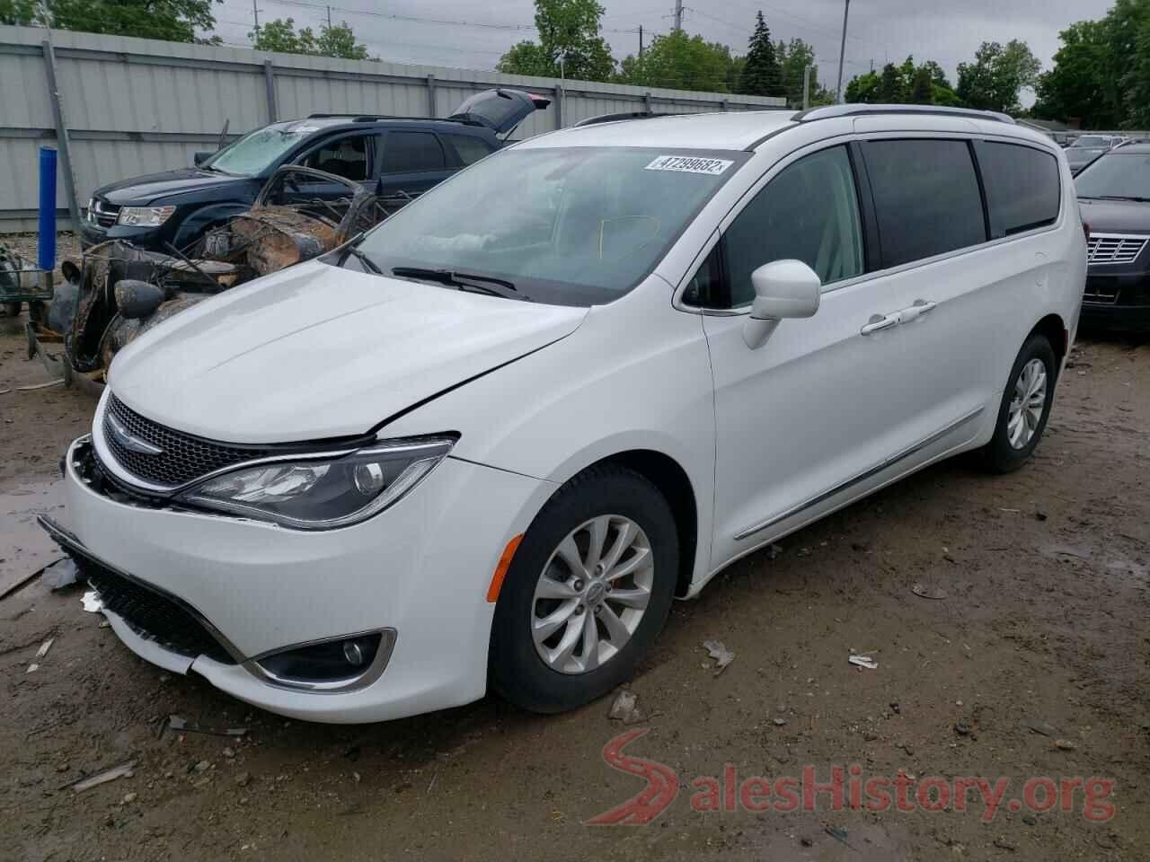 2C4RC1BG1JR355037 2018 CHRYSLER PACIFICA