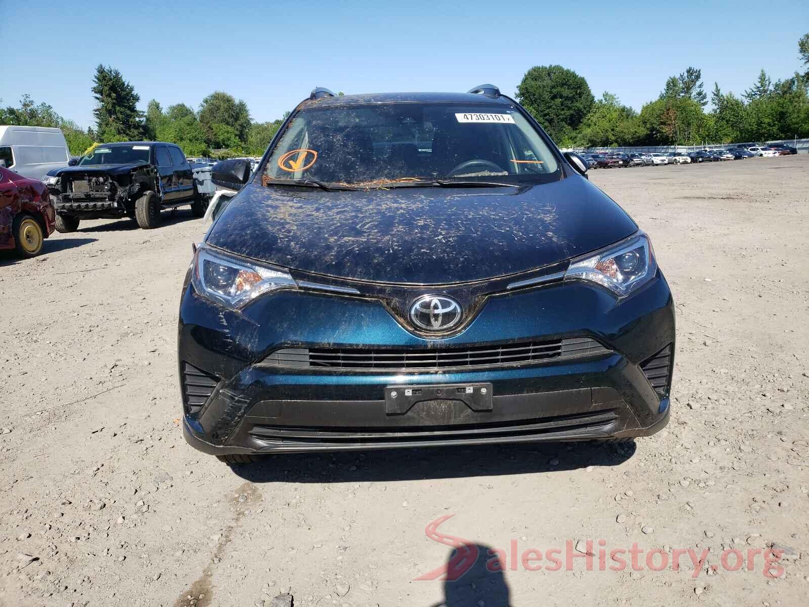 JTMBFREV6HJ129799 2017 TOYOTA RAV4