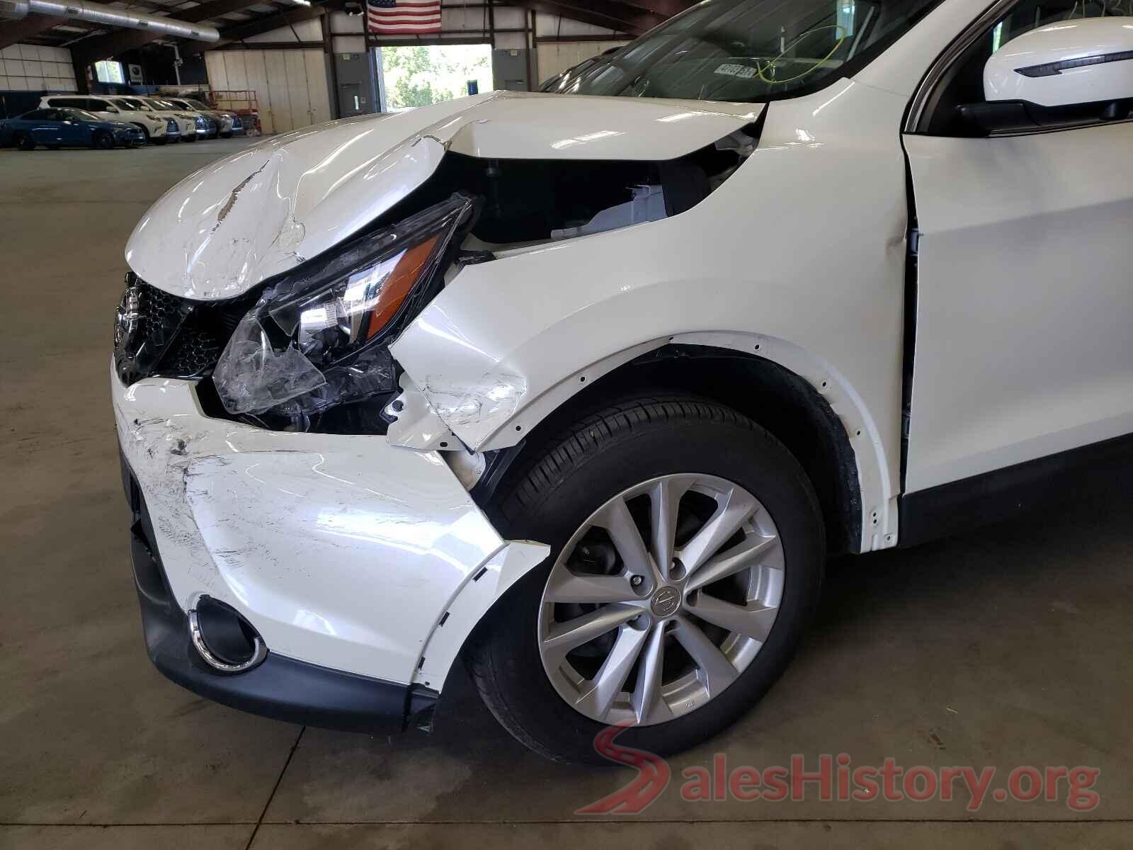 JN1BJ1CR1JW202384 2018 NISSAN ROGUE