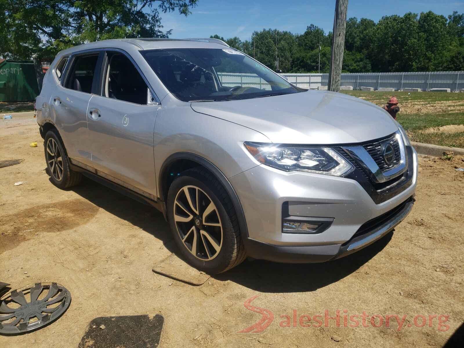 JN8AT2MT2JW490360 2018 NISSAN ROGUE