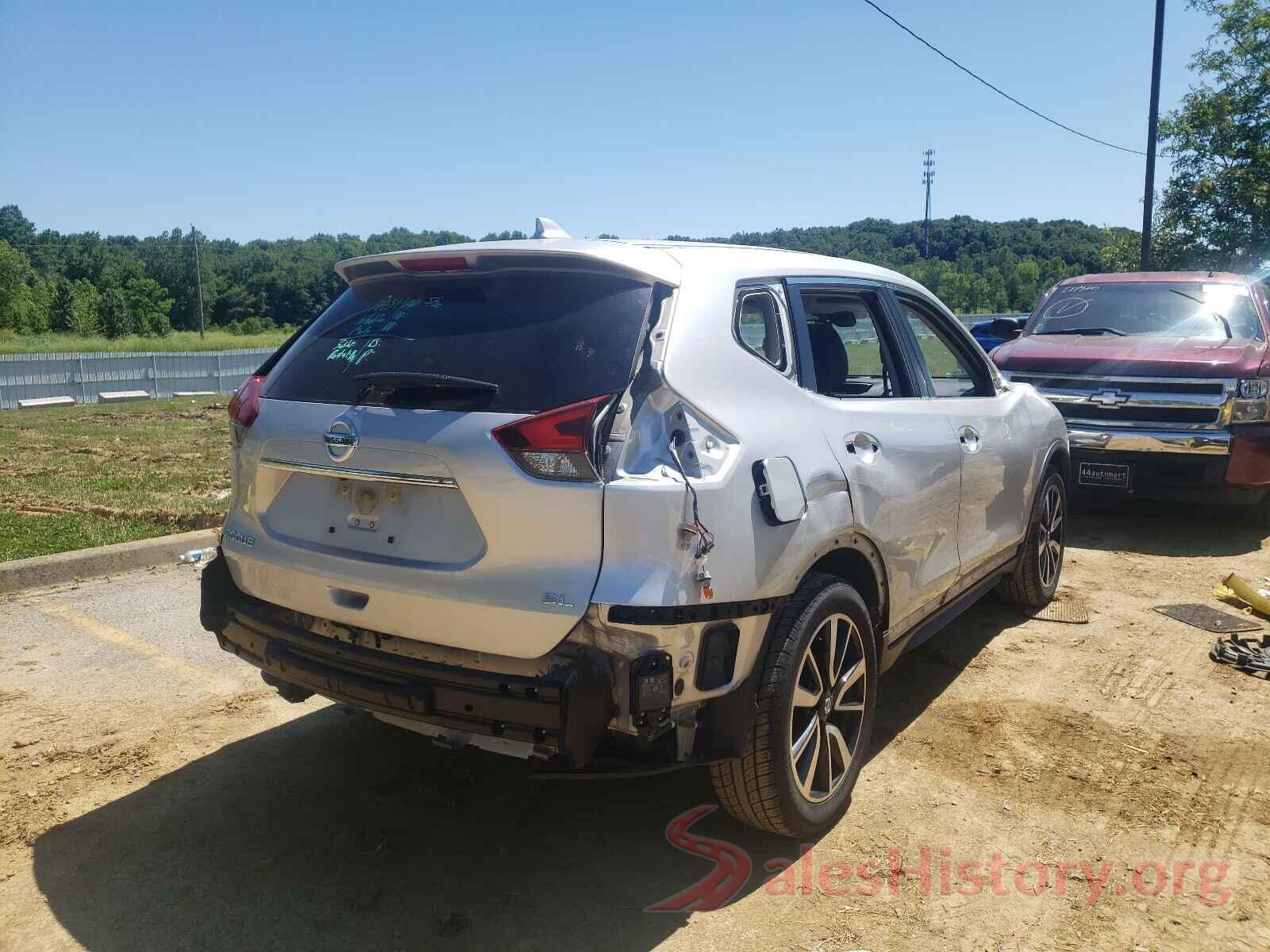 JN8AT2MT2JW490360 2018 NISSAN ROGUE