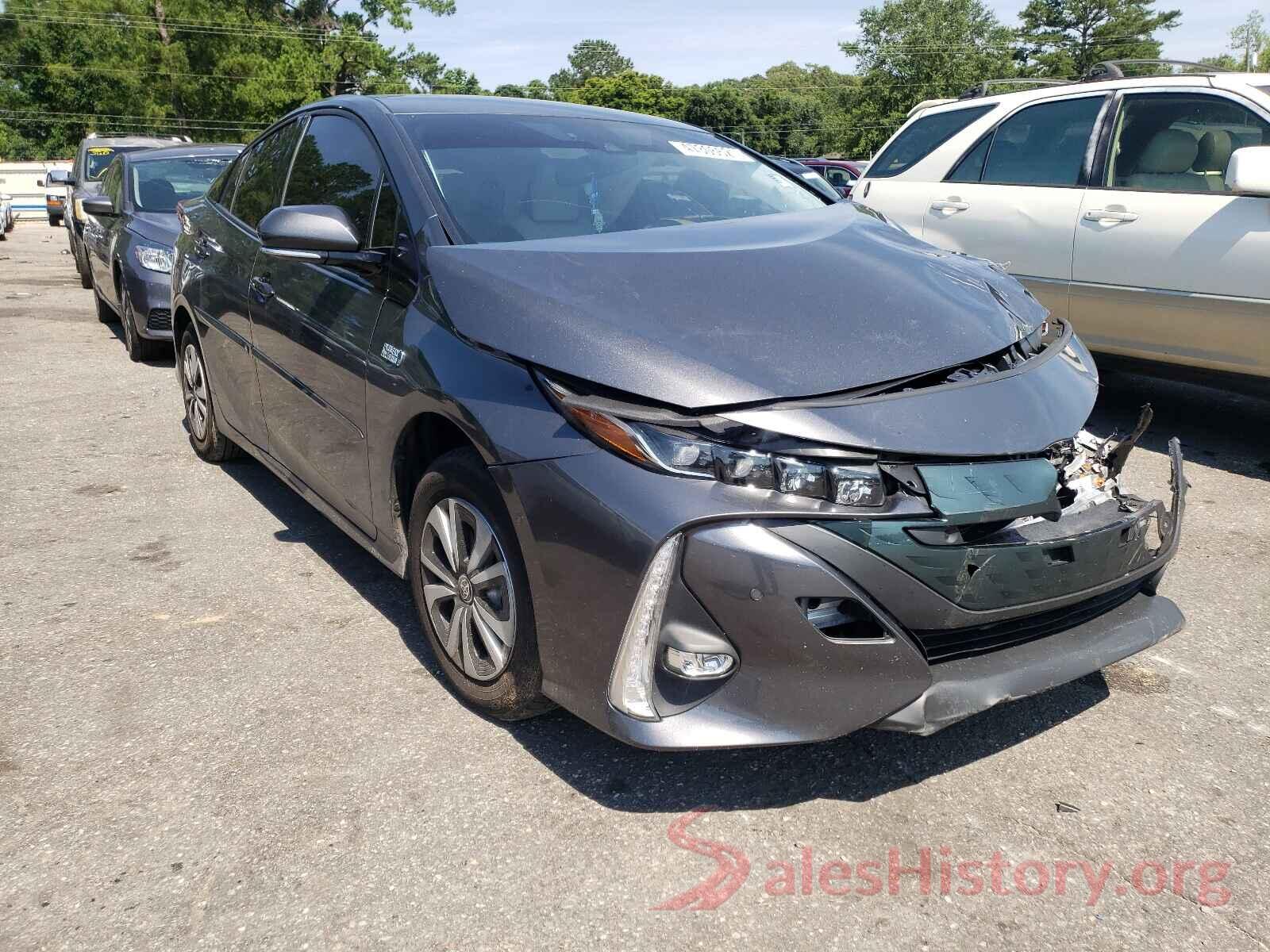 JTDKARFP1J3072159 2018 TOYOTA PRIUS