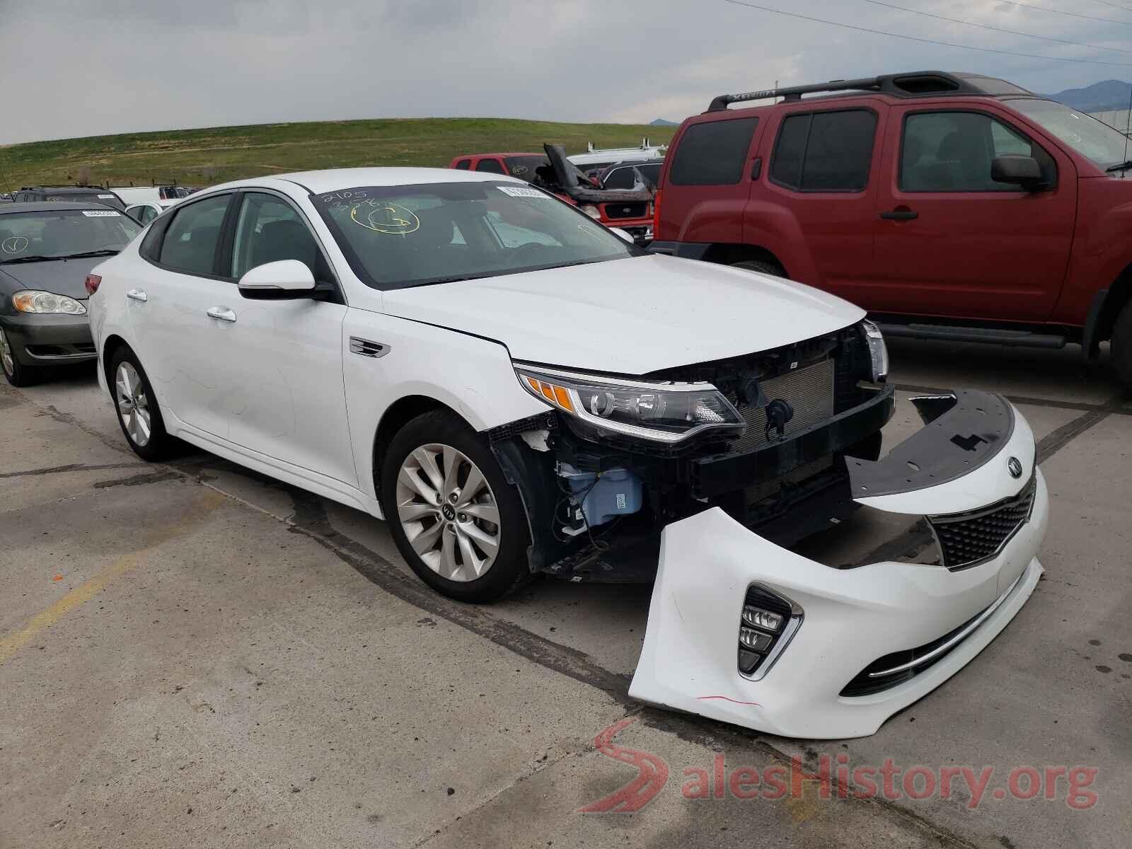 5XXGT4L38JG237810 2018 KIA OPTIMA