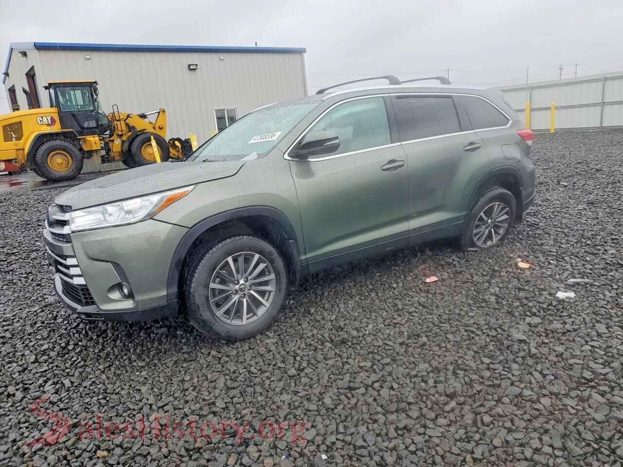 5TDJZRFH3KS940661 2019 TOYOTA HIGHLANDER