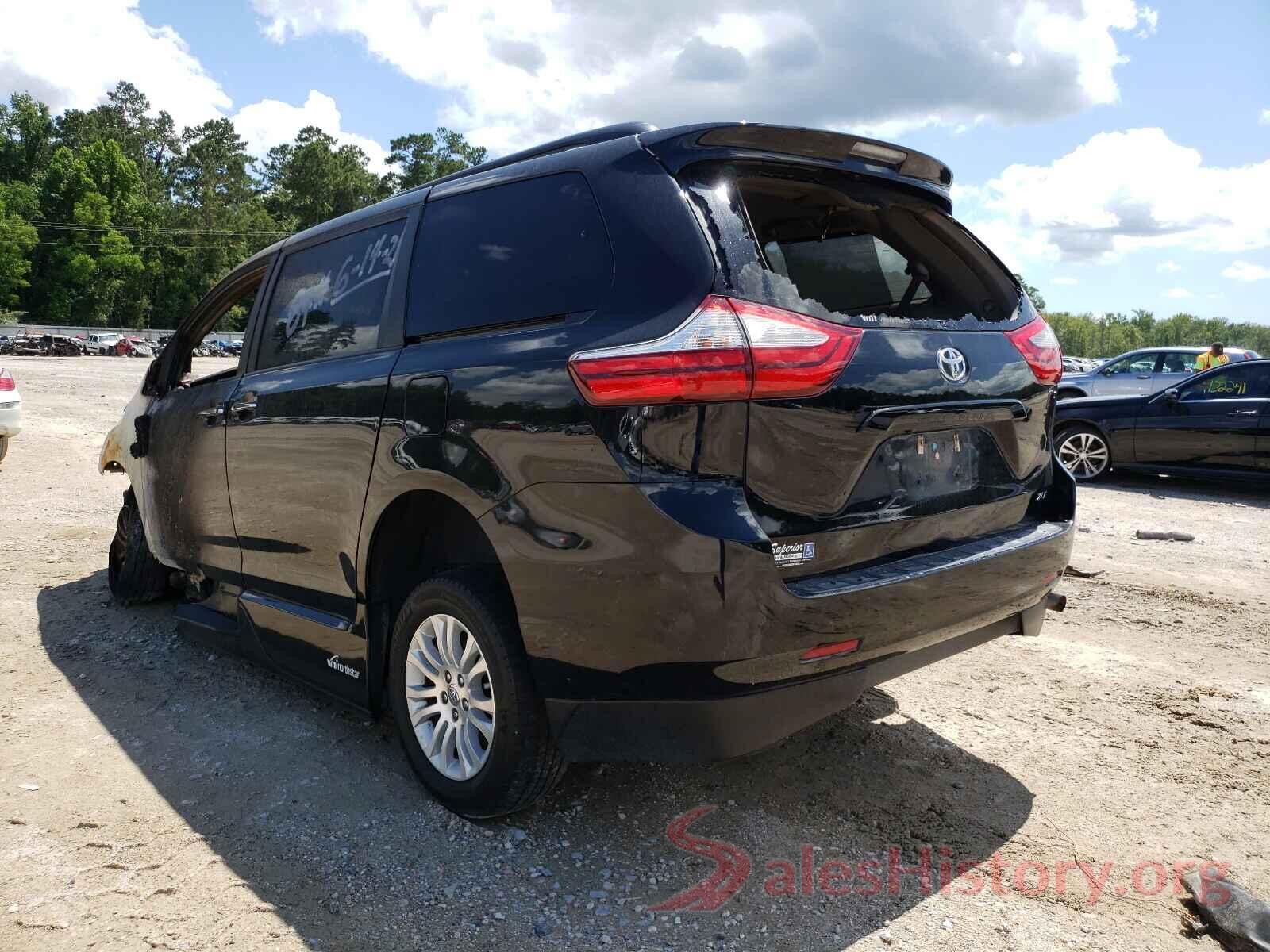 5TDYZ3DC0HS773932 2017 TOYOTA SIENNA