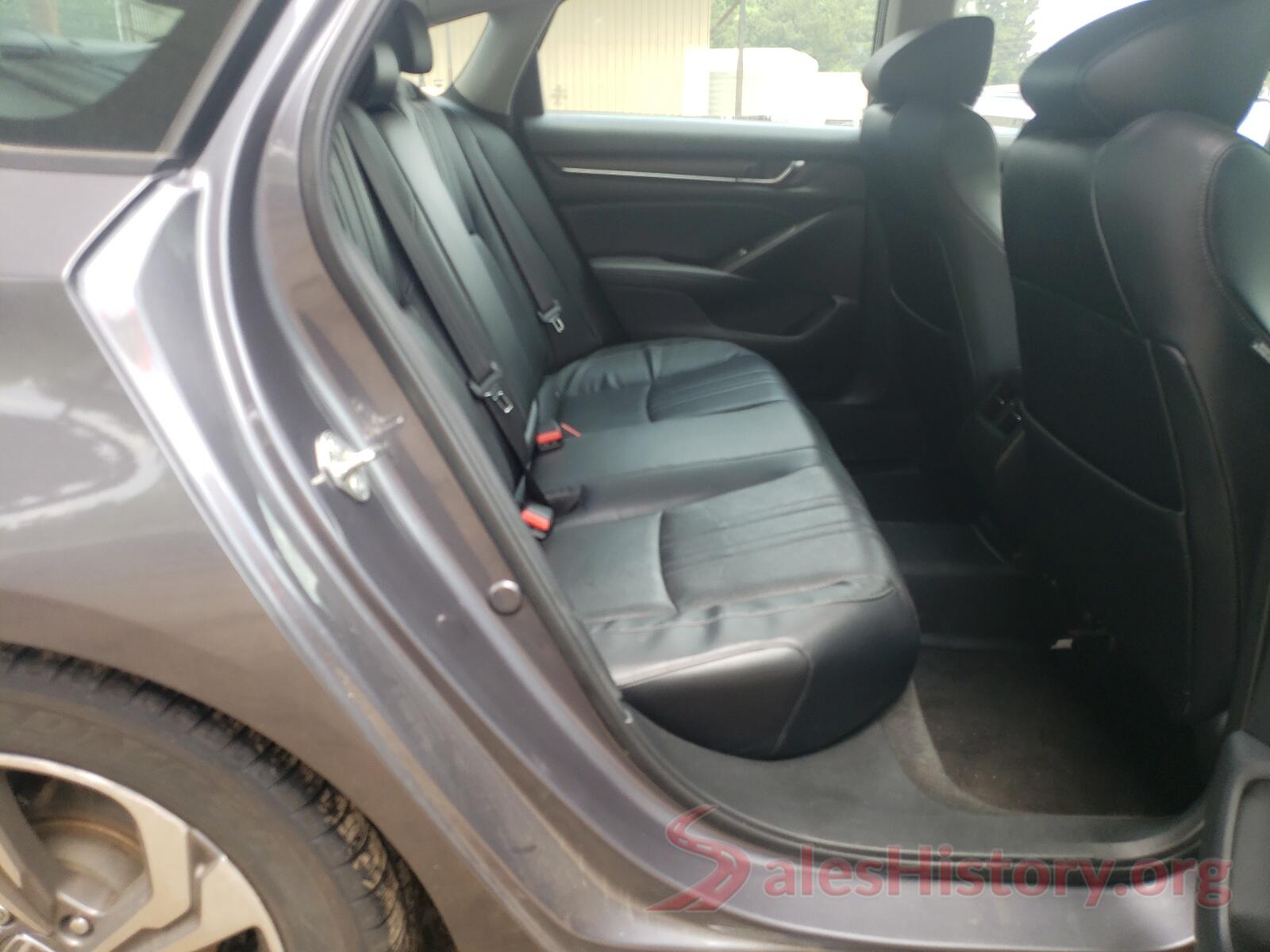 1HGCV1F52JA090918 2018 HONDA ACCORD