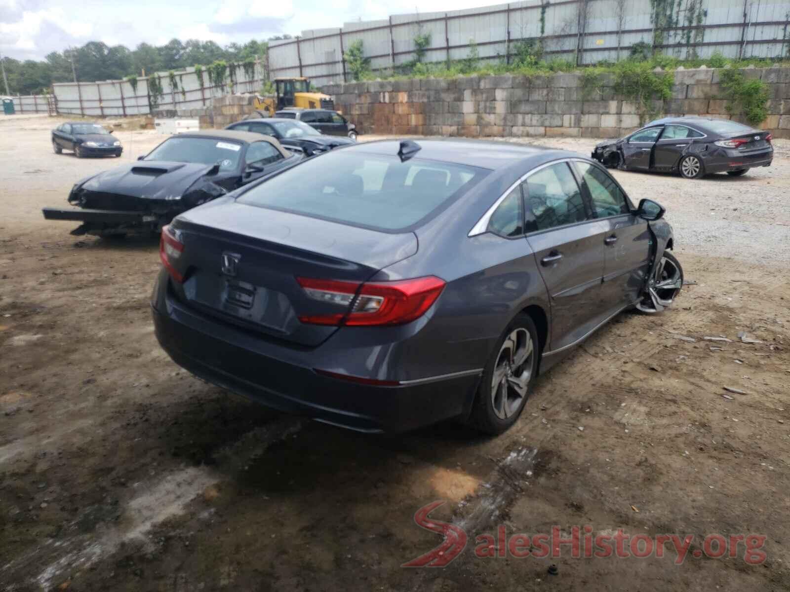 1HGCV1F52JA090918 2018 HONDA ACCORD