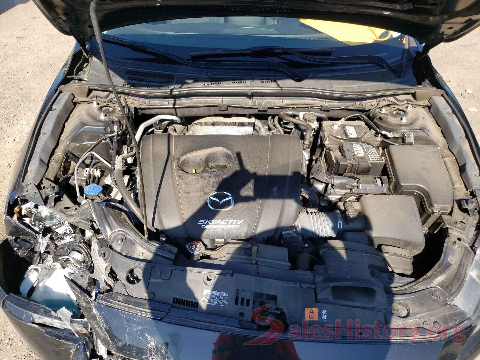 3MZBN1U78JM182663 2018 MAZDA 3