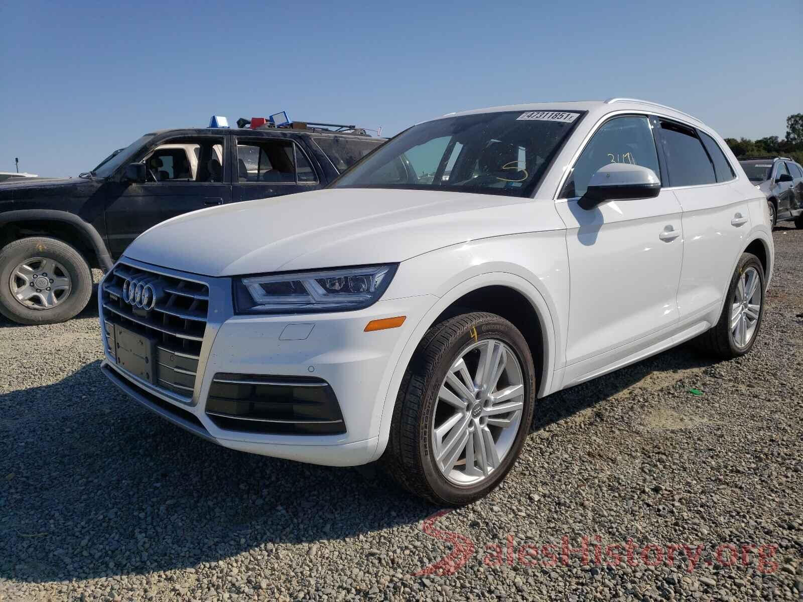 WA1CNAFY8J2112854 2018 AUDI Q5