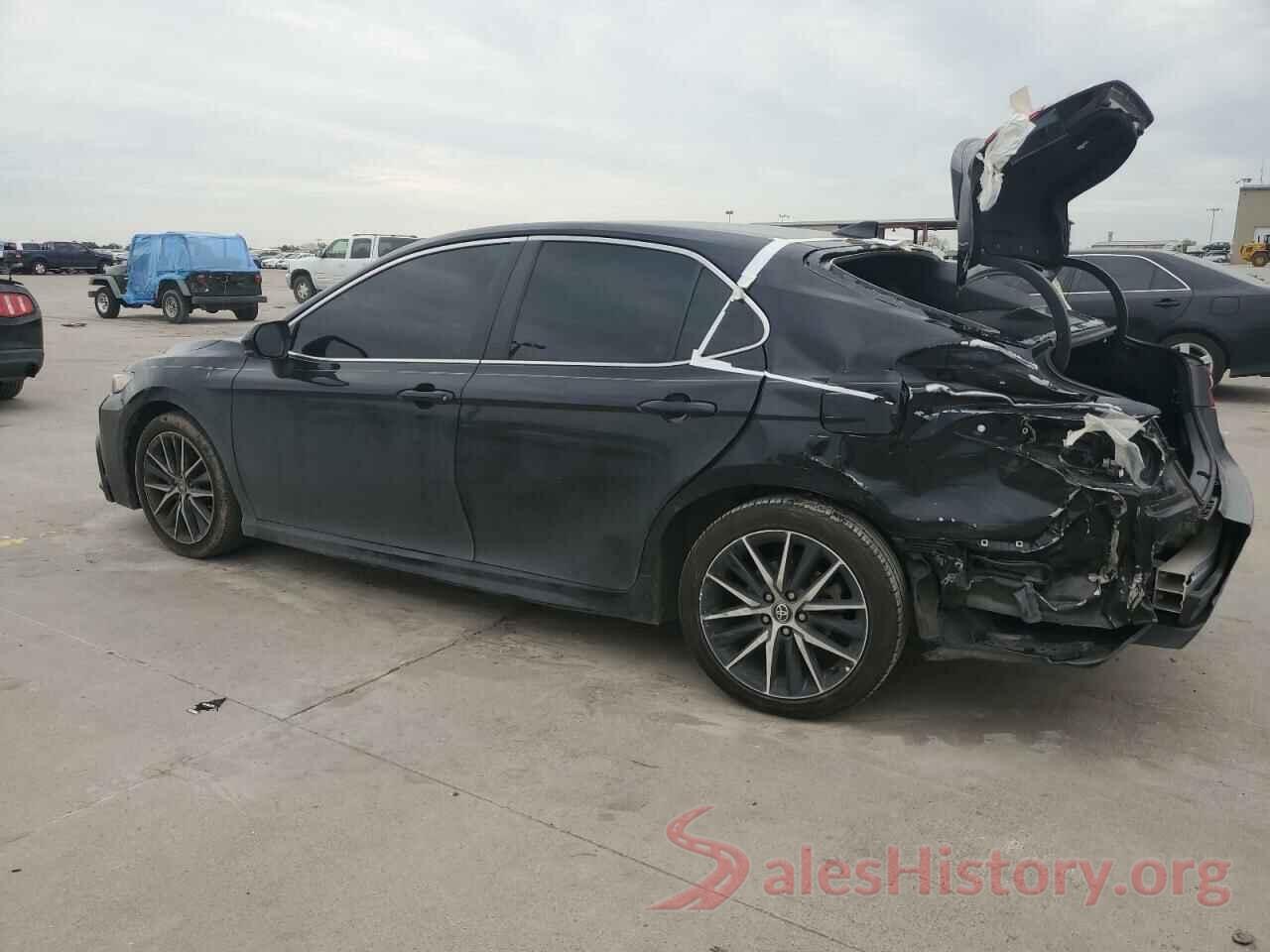 4T1G11AK6MU421359 2021 TOYOTA CAMRY