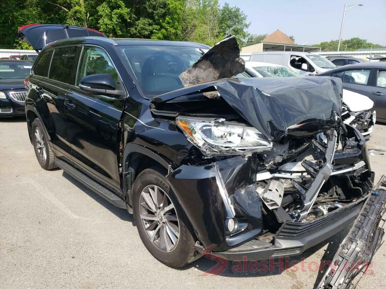 5TDJZRFH9JS556852 2018 TOYOTA HIGHLANDER