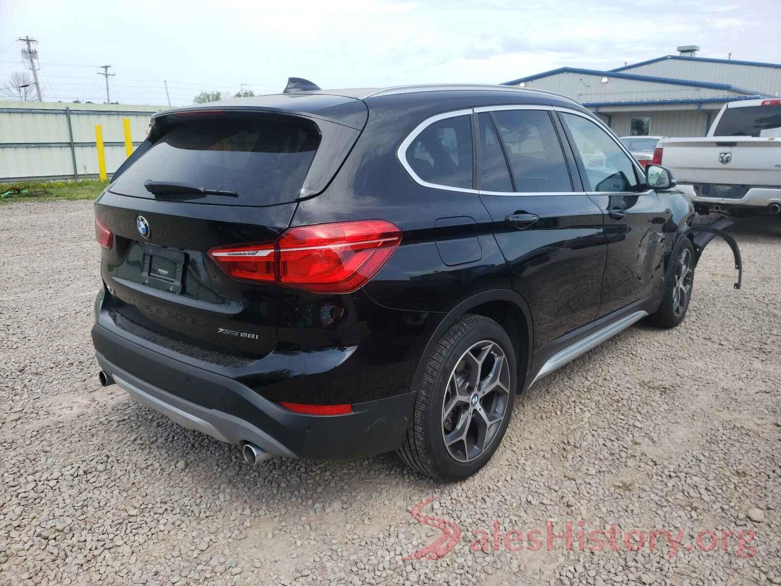 WBXHT3C33J3H30511 2018 BMW X1