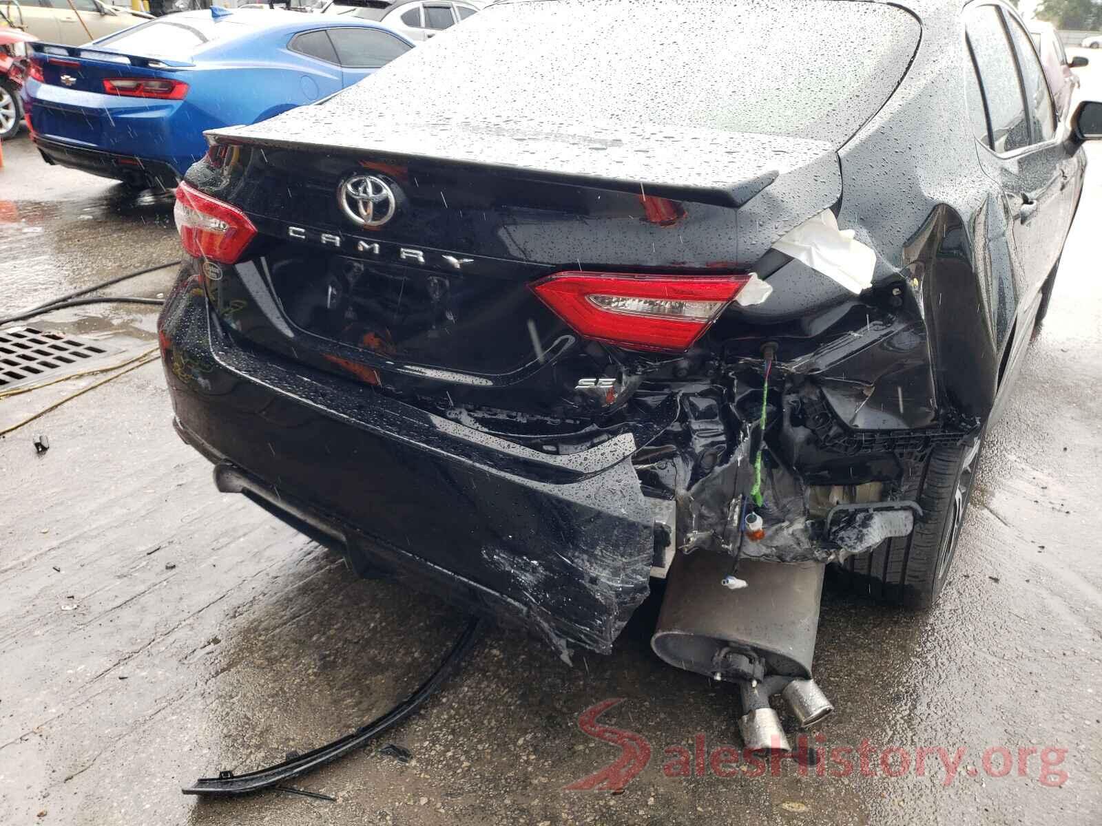 4T1B11HKXJU651028 2018 TOYOTA CAMRY