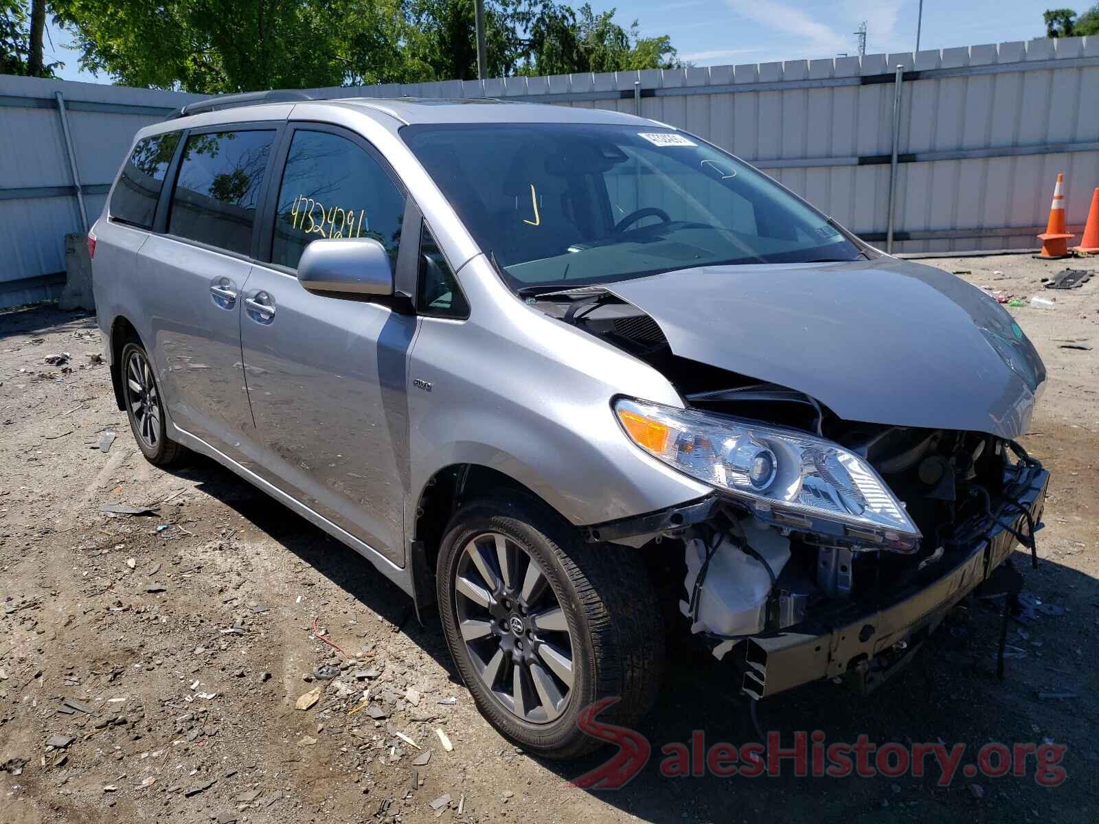 5TDDZ3DC2JS202043 2018 TOYOTA SIENNA