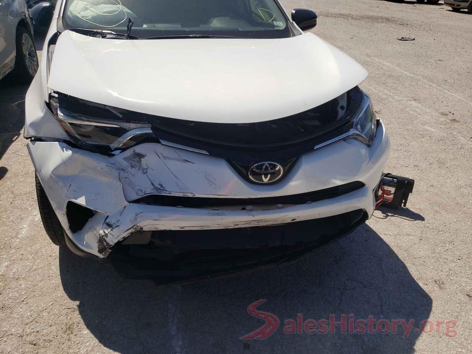 JTMBFREV9JJ241857 2018 TOYOTA RAV4