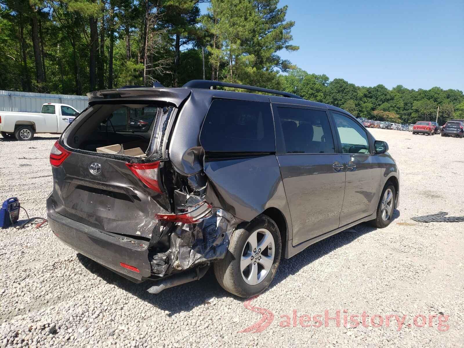 5TDKZ3DCXJS920575 2018 TOYOTA SIENNA