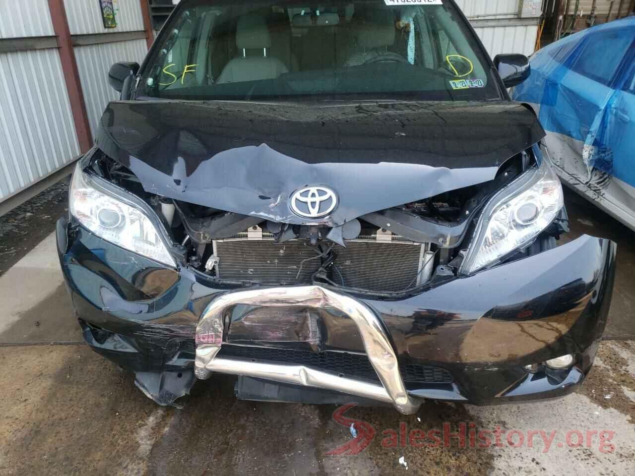 5TDYZ3DC5HS786160 2017 TOYOTA SIENNA