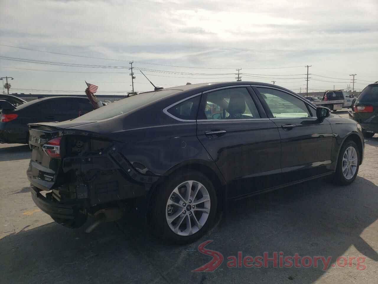 3FA6P0SU7LR181713 2020 FORD FUSION