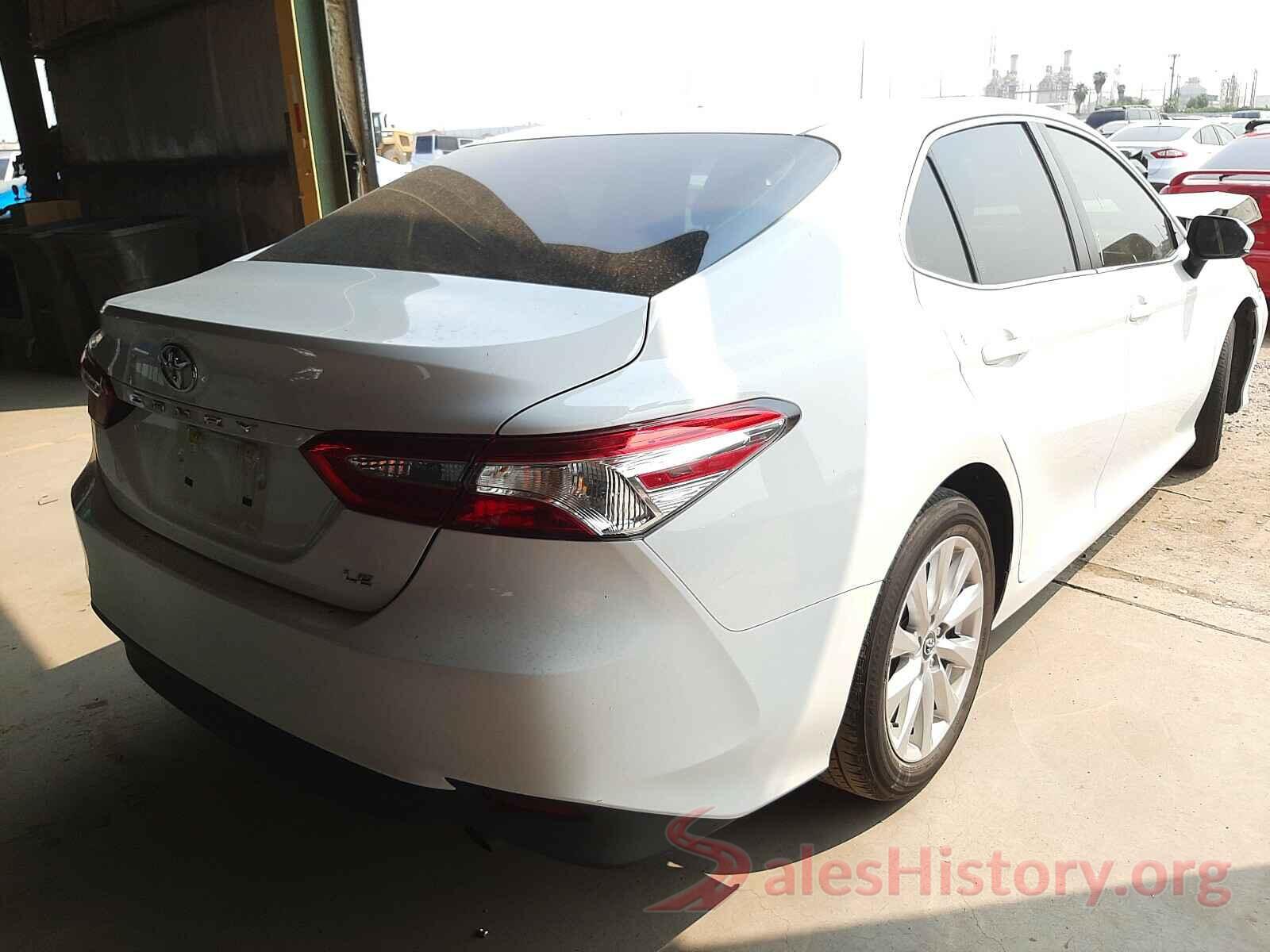 4T1B11HK8JU012307 2018 TOYOTA CAMRY