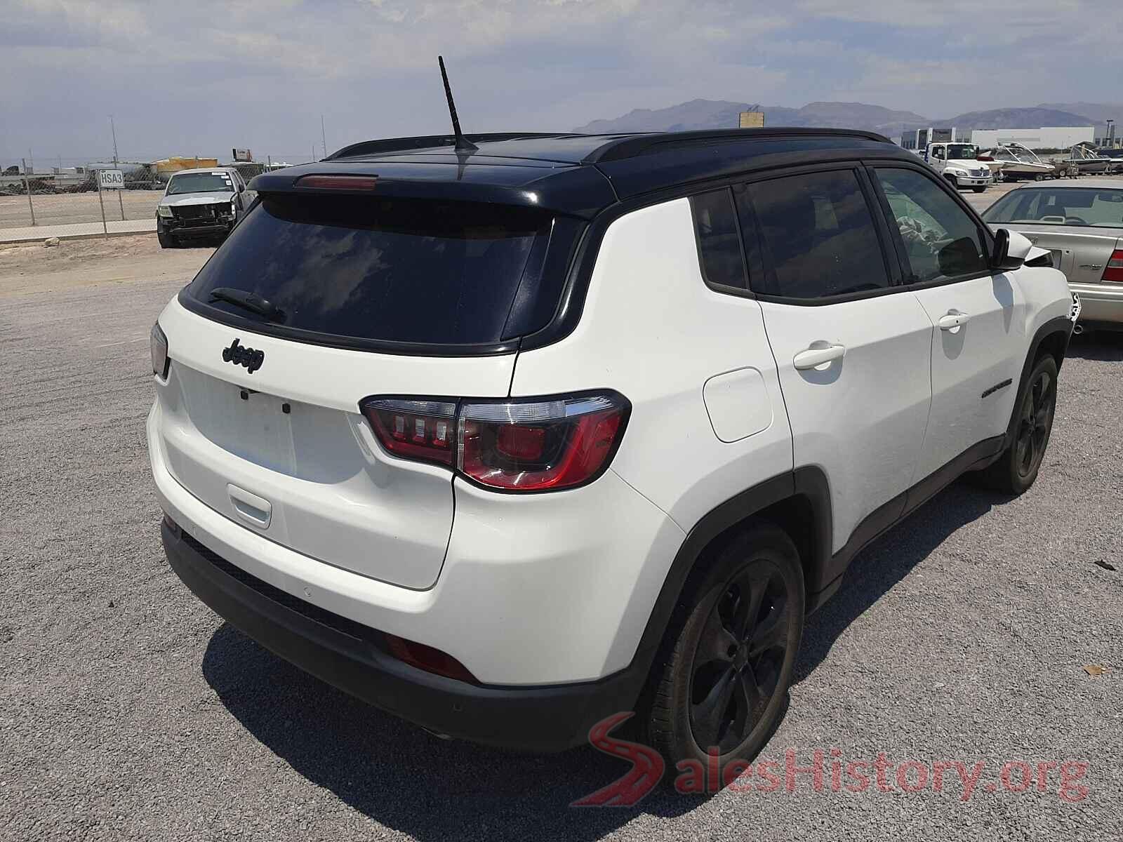 3C4NJCBB8JT407393 2018 JEEP COMPASS