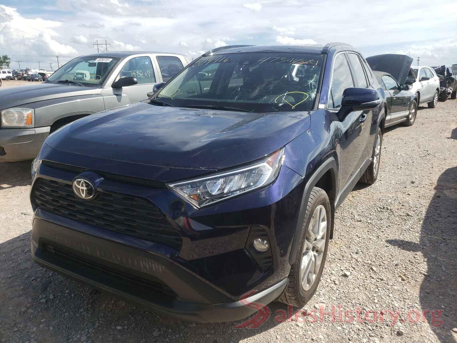 JTMC1RFV0KD504416 2019 TOYOTA RAV4