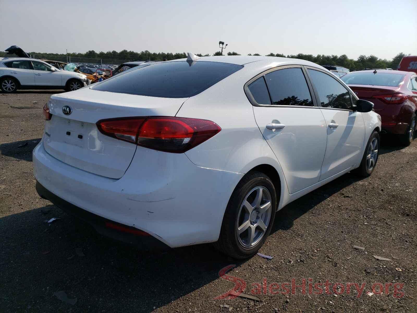 3KPFK4A71HE027802 2017 KIA FORTE