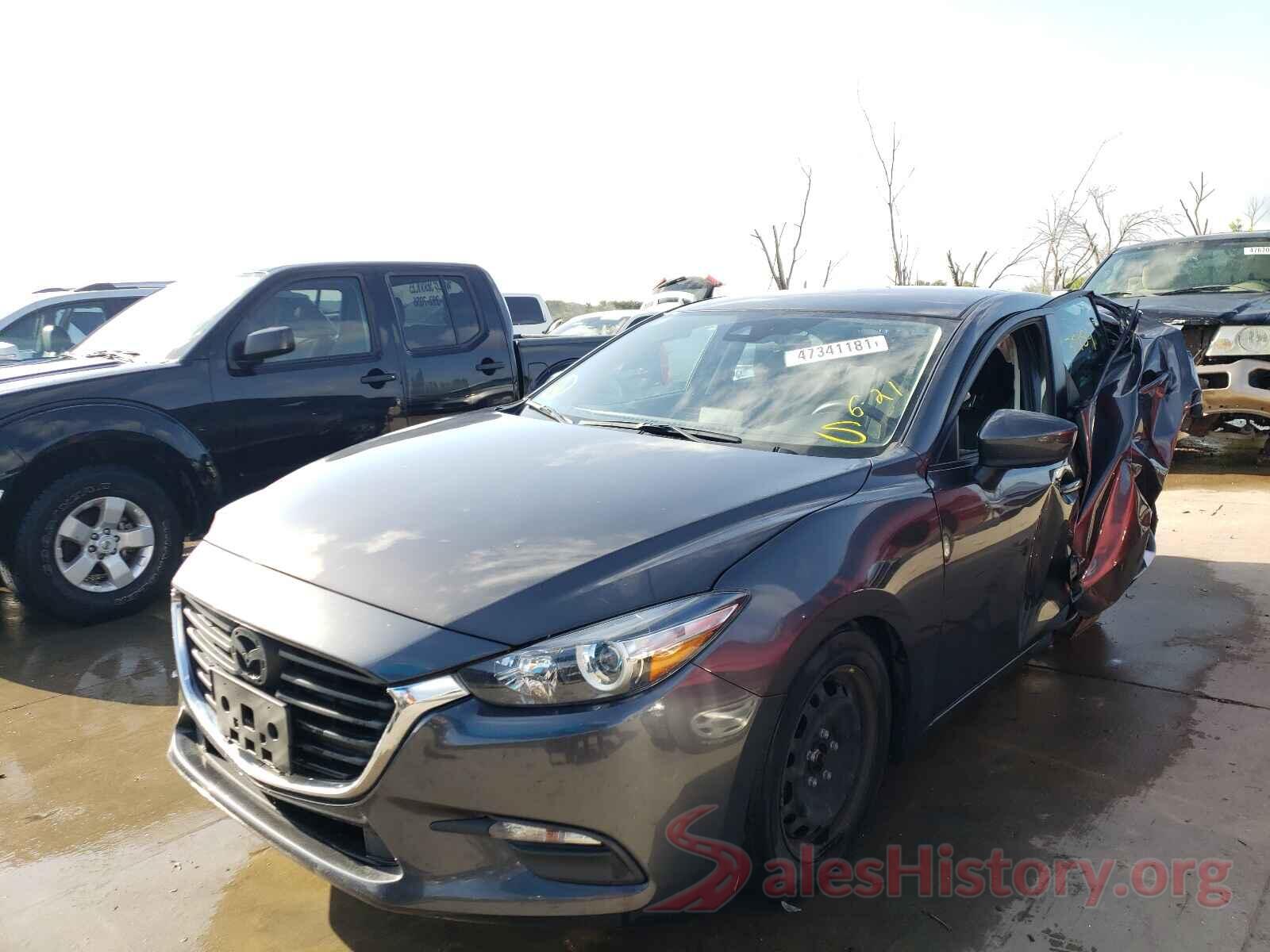 3MZBN1U73JM264672 2018 MAZDA 3