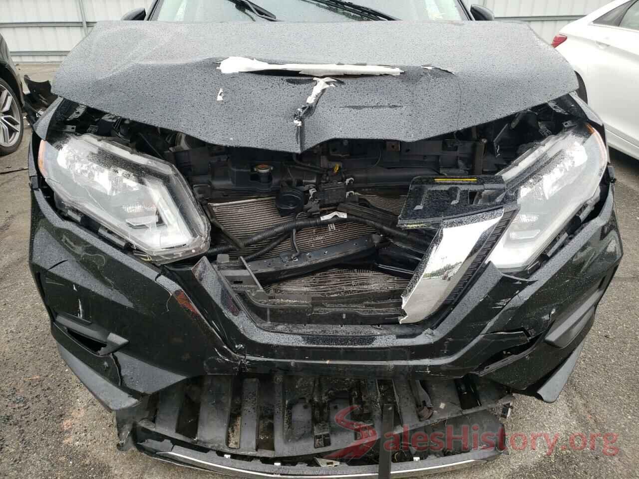 KNMAT2MV5JP560456 2018 NISSAN ROGUE