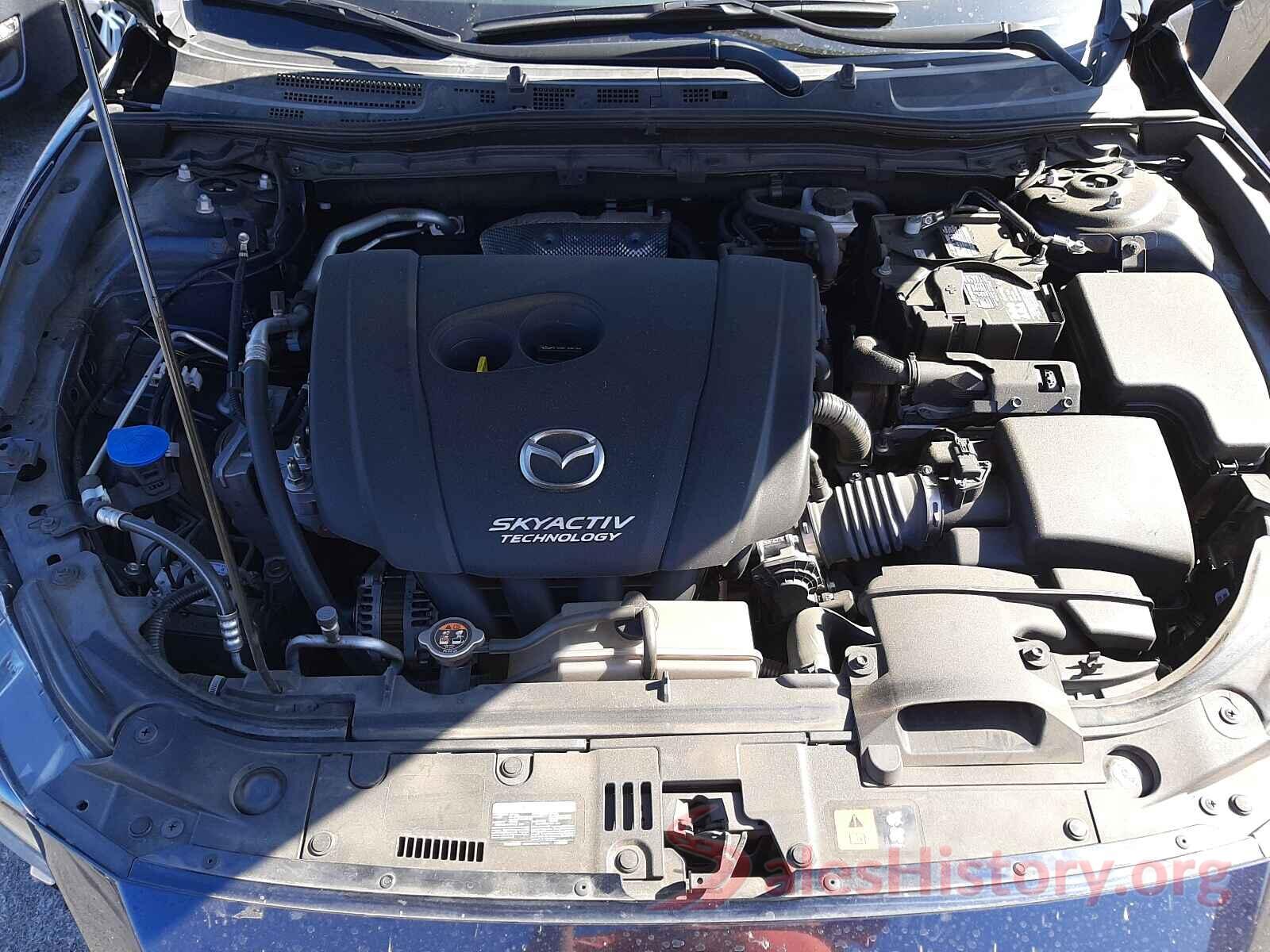 3MZBN1U75JM265998 2018 MAZDA 3