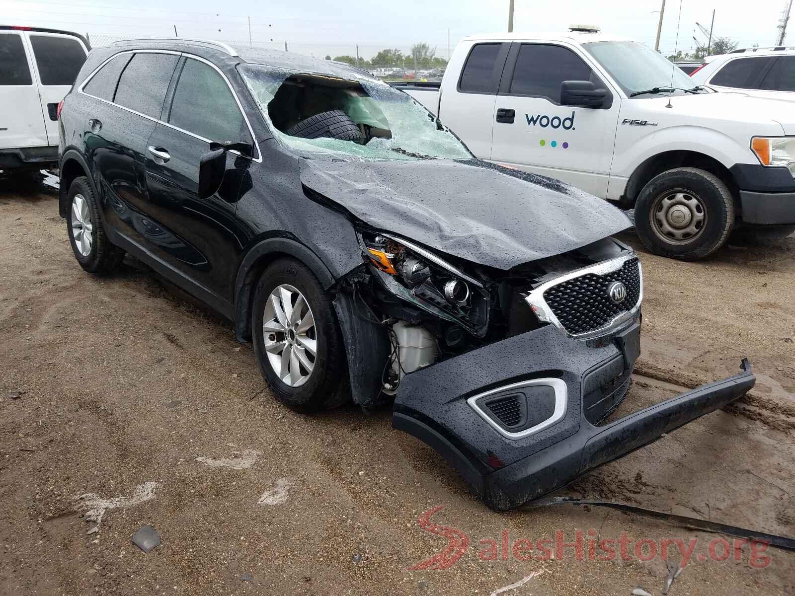 5XYPG4A59HG305708 2017 KIA SORENTO