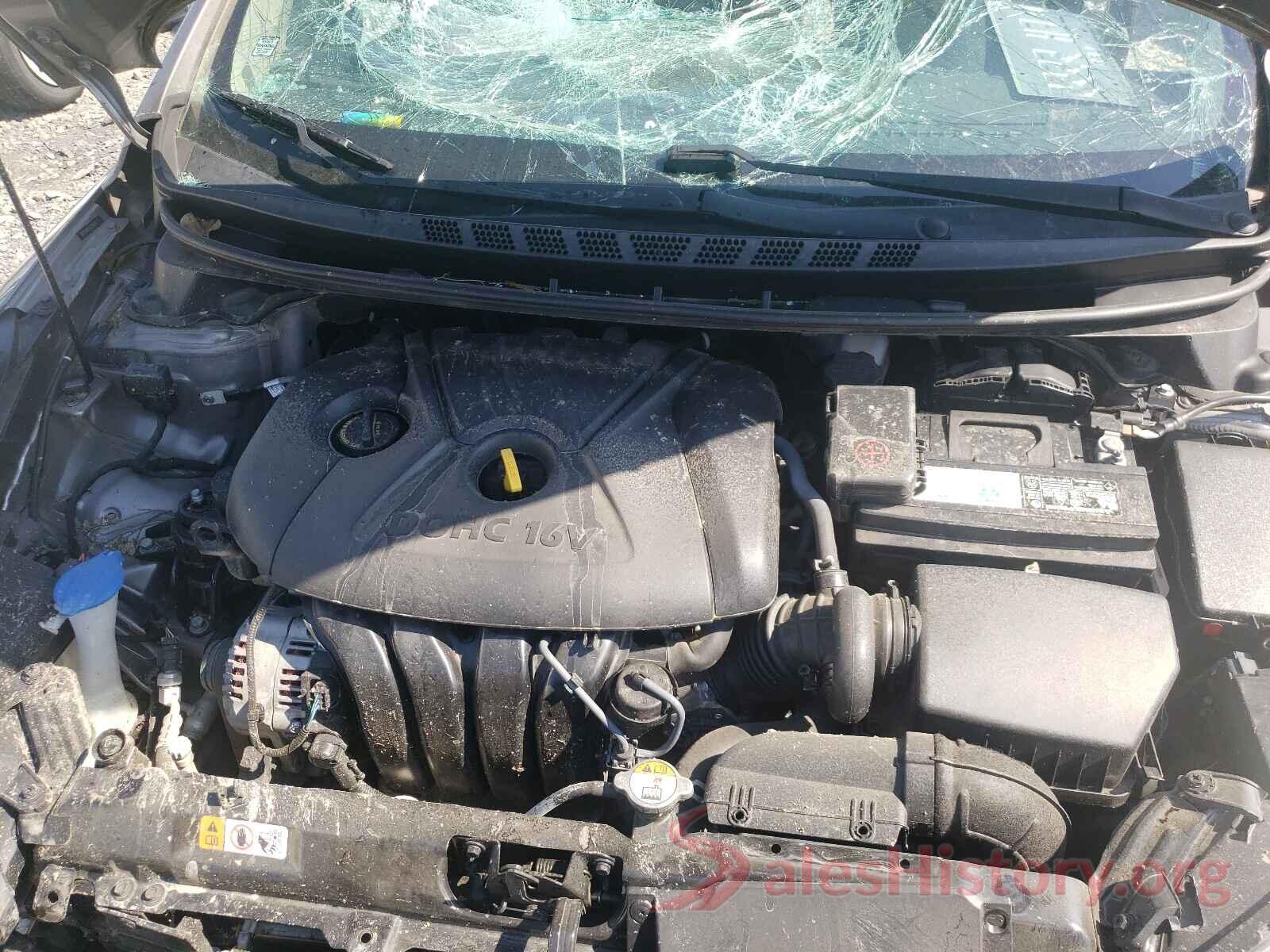 5NPDH4AE4GH656677 2016 HYUNDAI ELANTRA