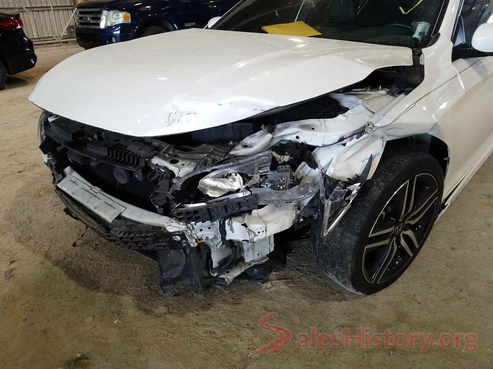 1HGCR2F5XHA213689 2017 HONDA ACCORD