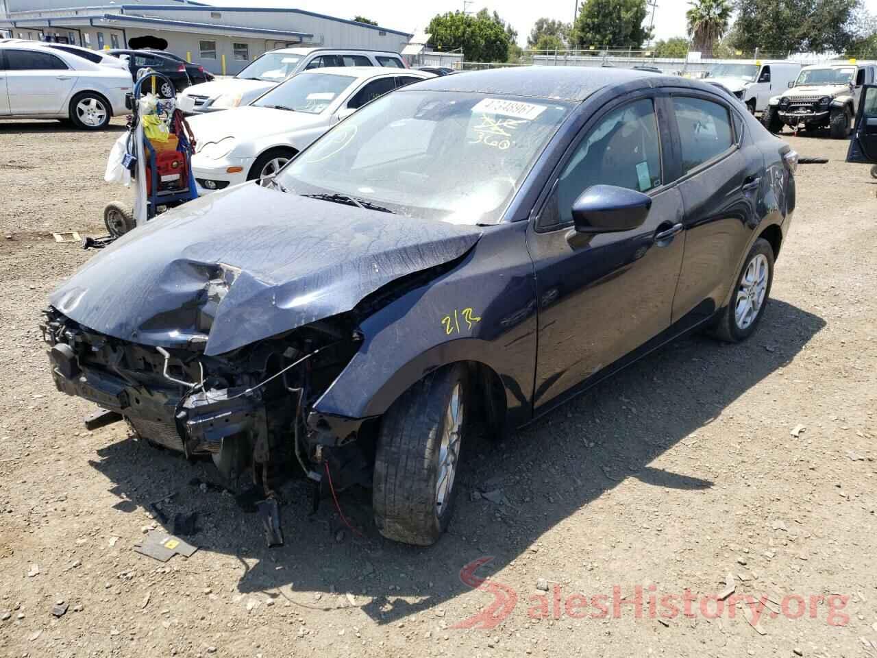 3MYDLBYVXHY172205 2017 TOYOTA YARIS