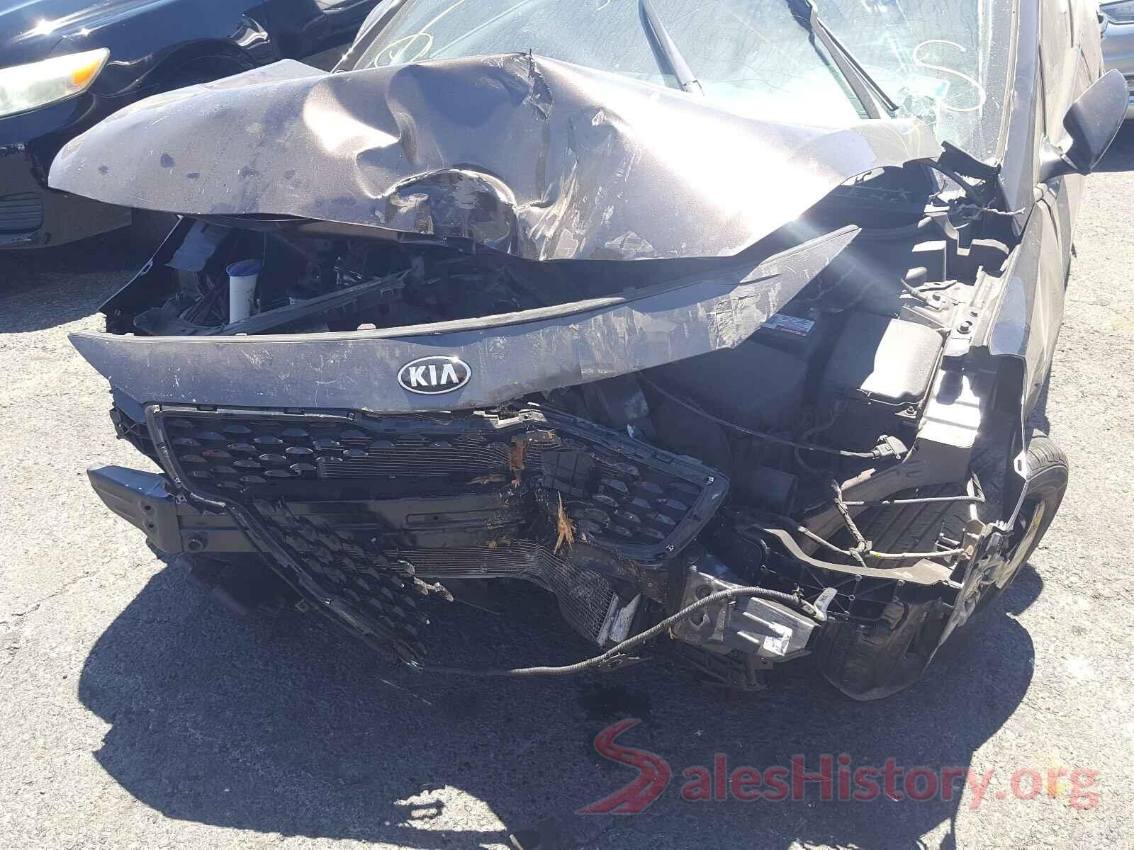 3KPFK4A72HE015819 2017 KIA FORTE