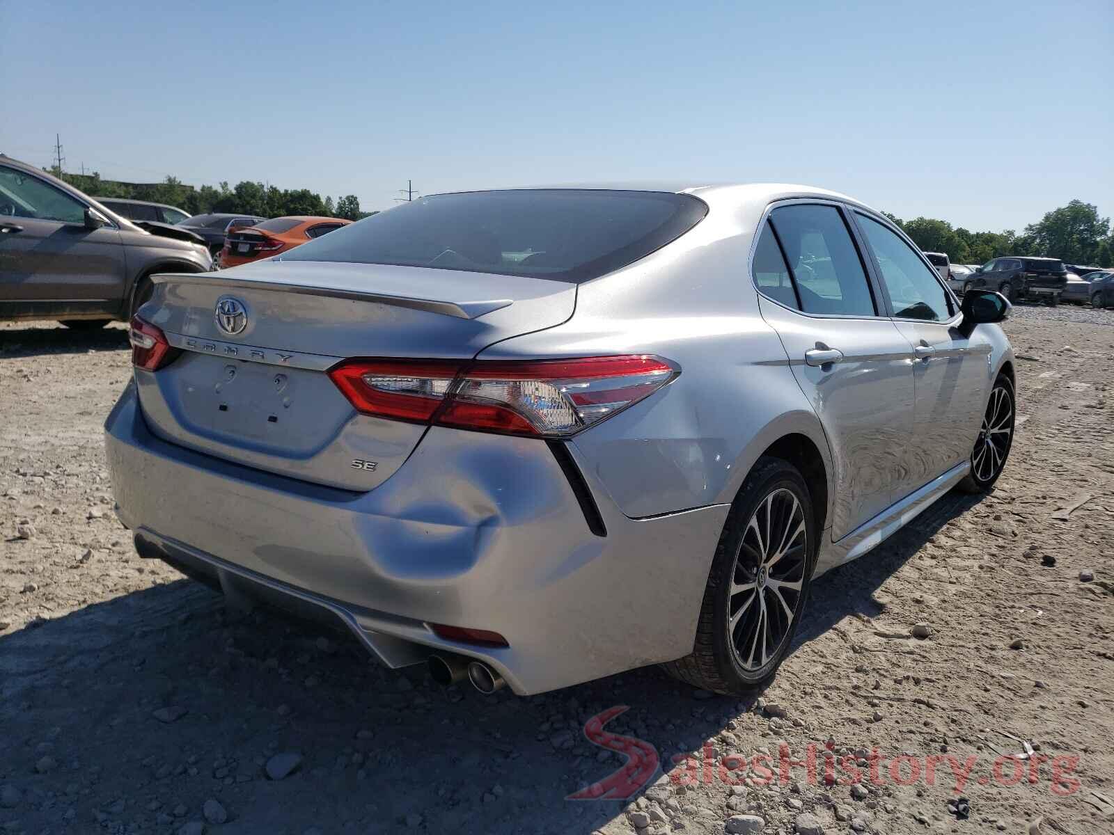 4T1B11HK4JU617148 2018 TOYOTA CAMRY