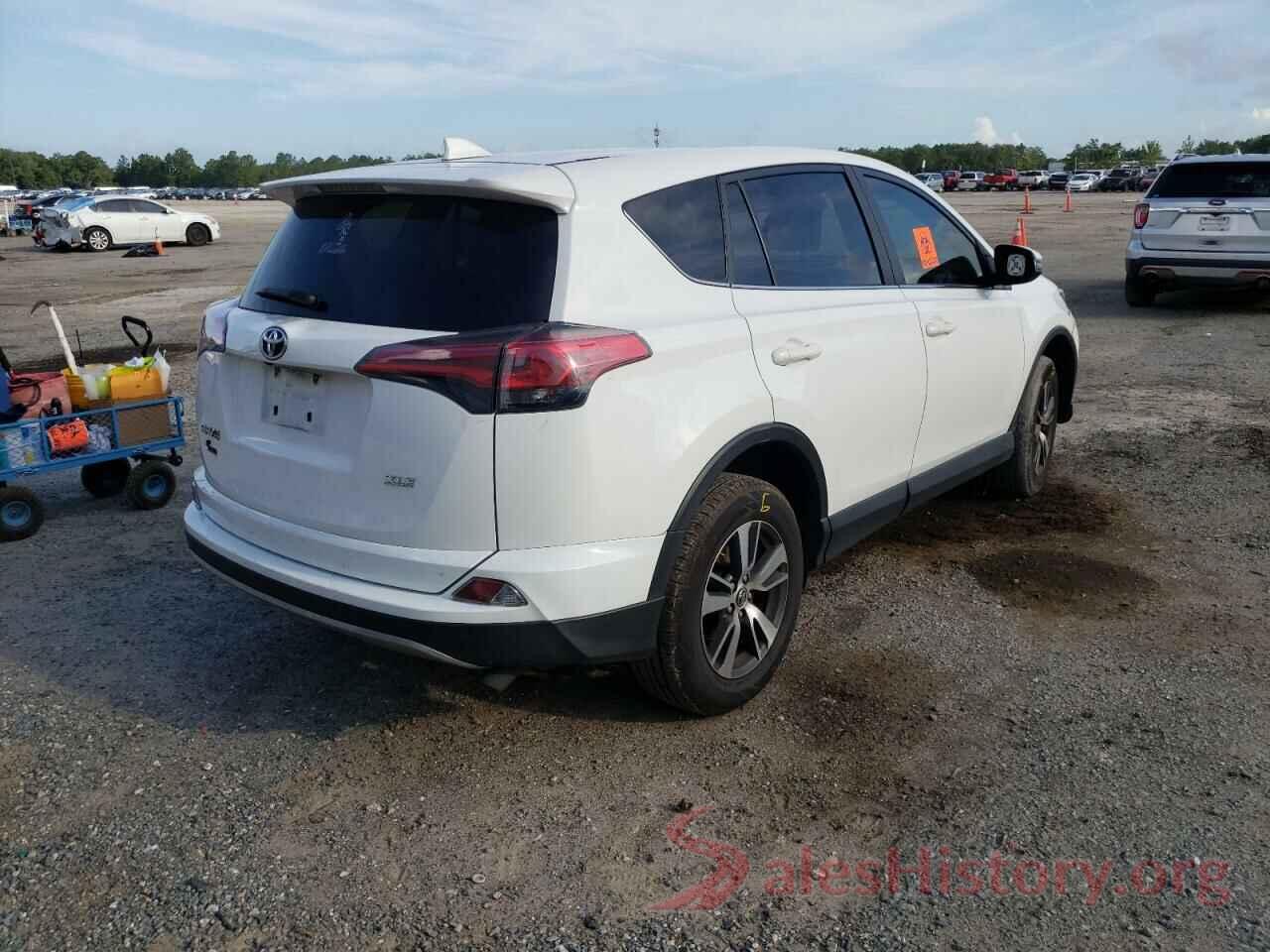 JTMWFREV5JD126642 2018 TOYOTA RAV4