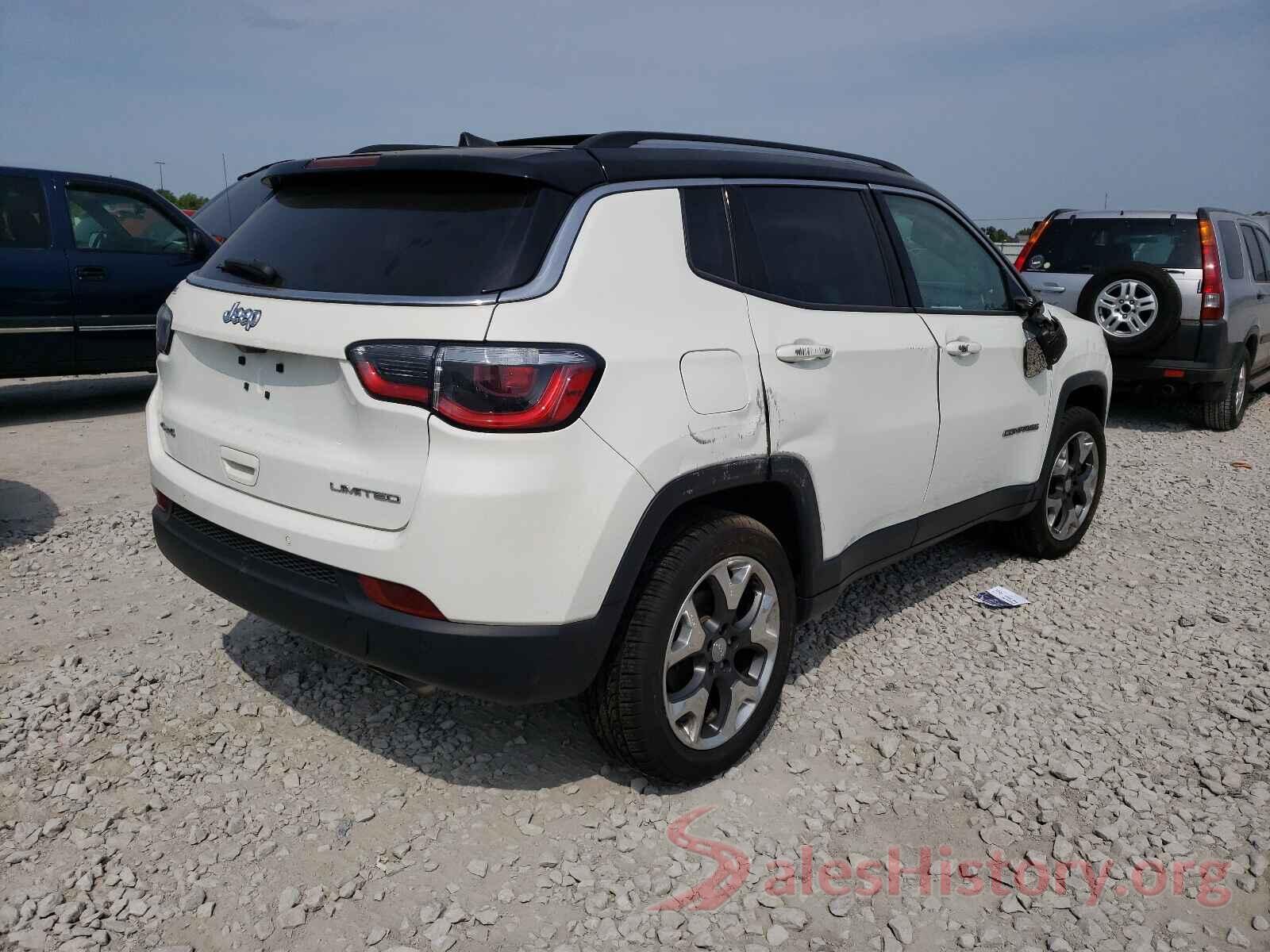 3C4NJDCB8JT212608 2018 JEEP COMPASS