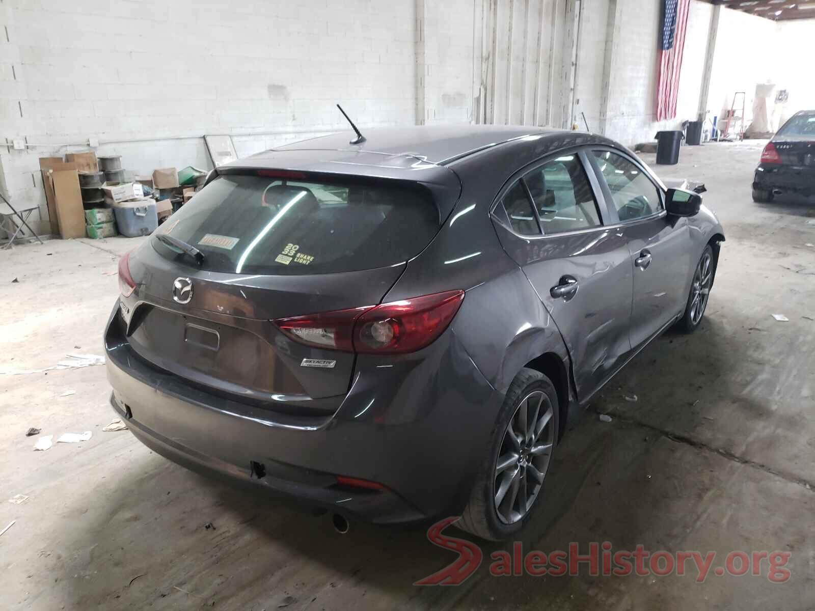 3MZBN1L36JM265538 2018 MAZDA 3