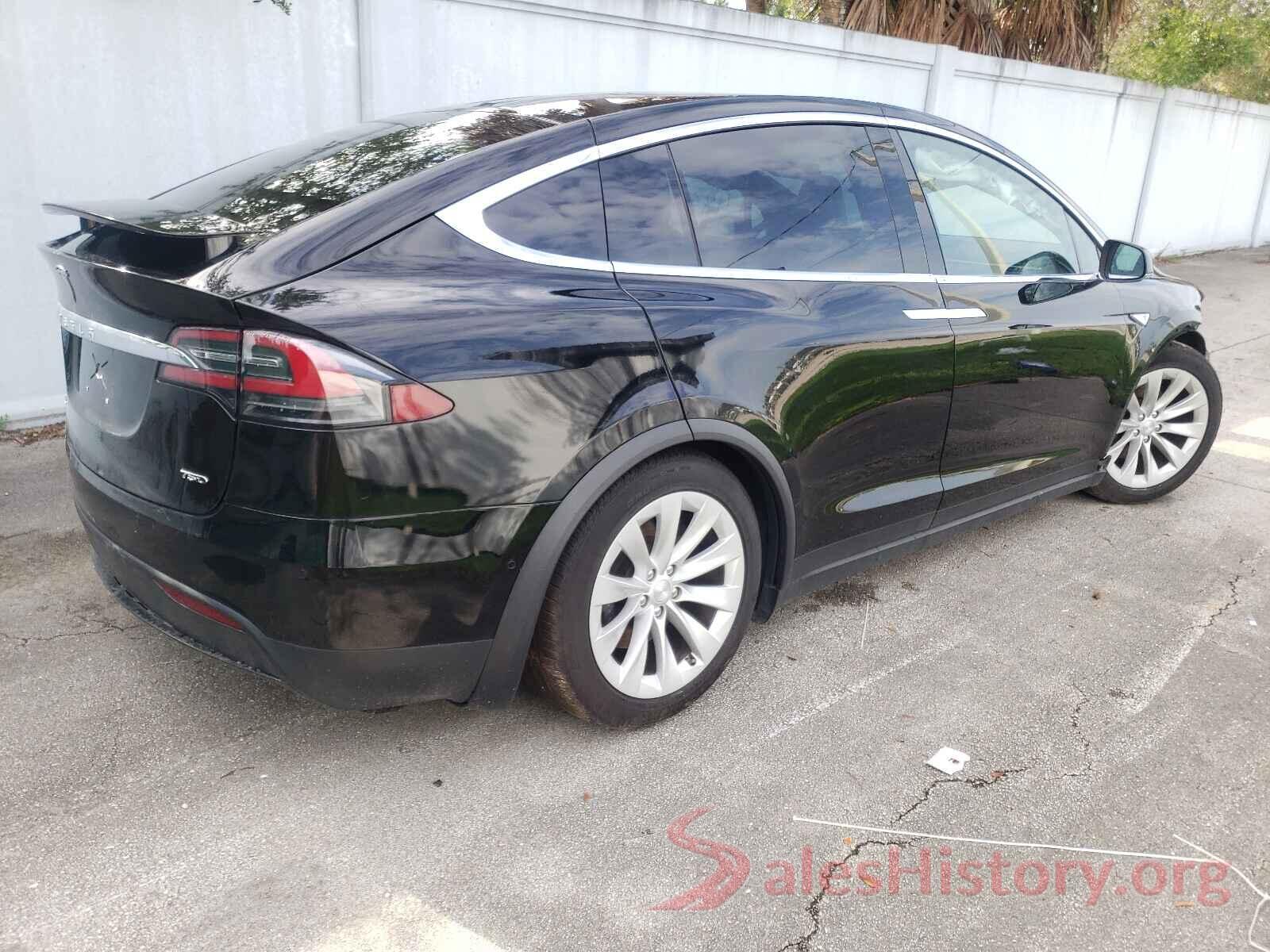 5YJXCBE28GF015661 2016 TESLA MODEL X