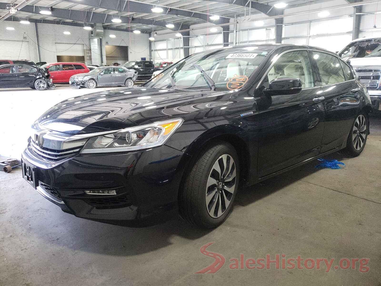 JHMCR6F37HC000397 2017 HONDA ACCORD