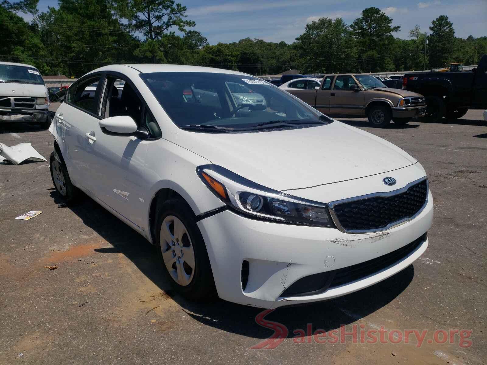 3KPFK4A79HE120390 2017 KIA FORTE