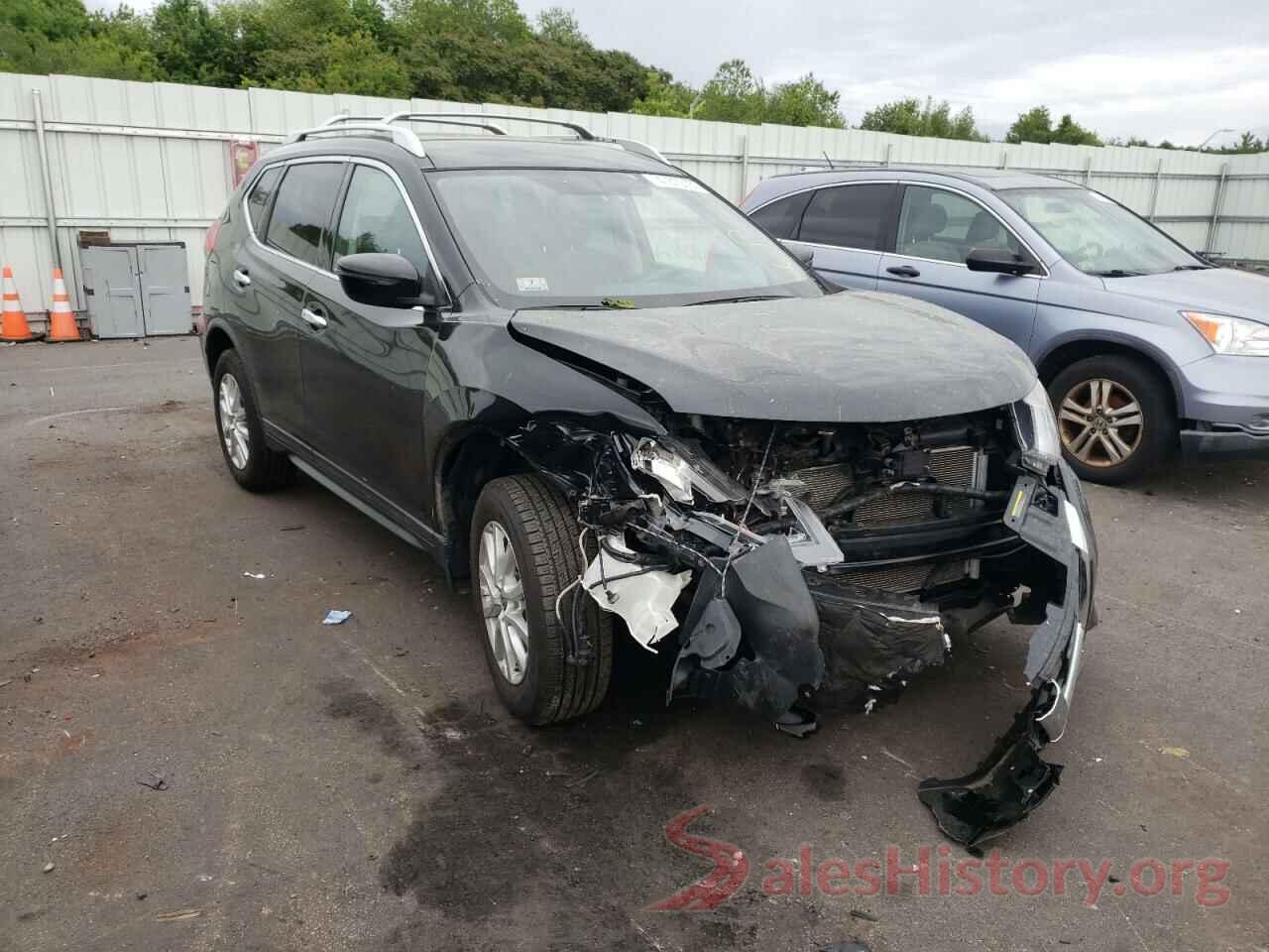 KNMAT2MV0HP613588 2017 NISSAN ROGUE