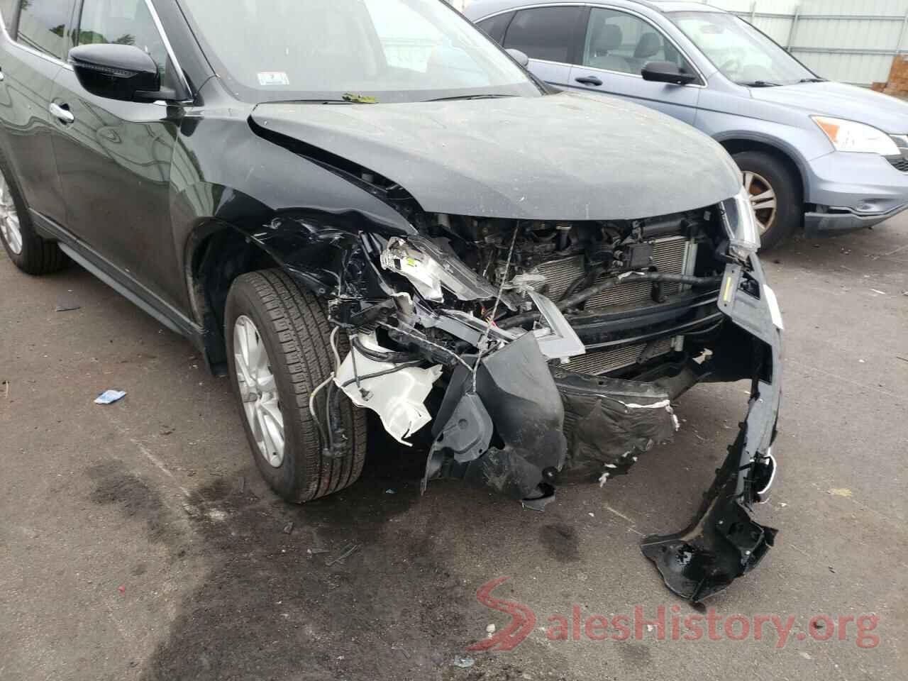 KNMAT2MV0HP613588 2017 NISSAN ROGUE